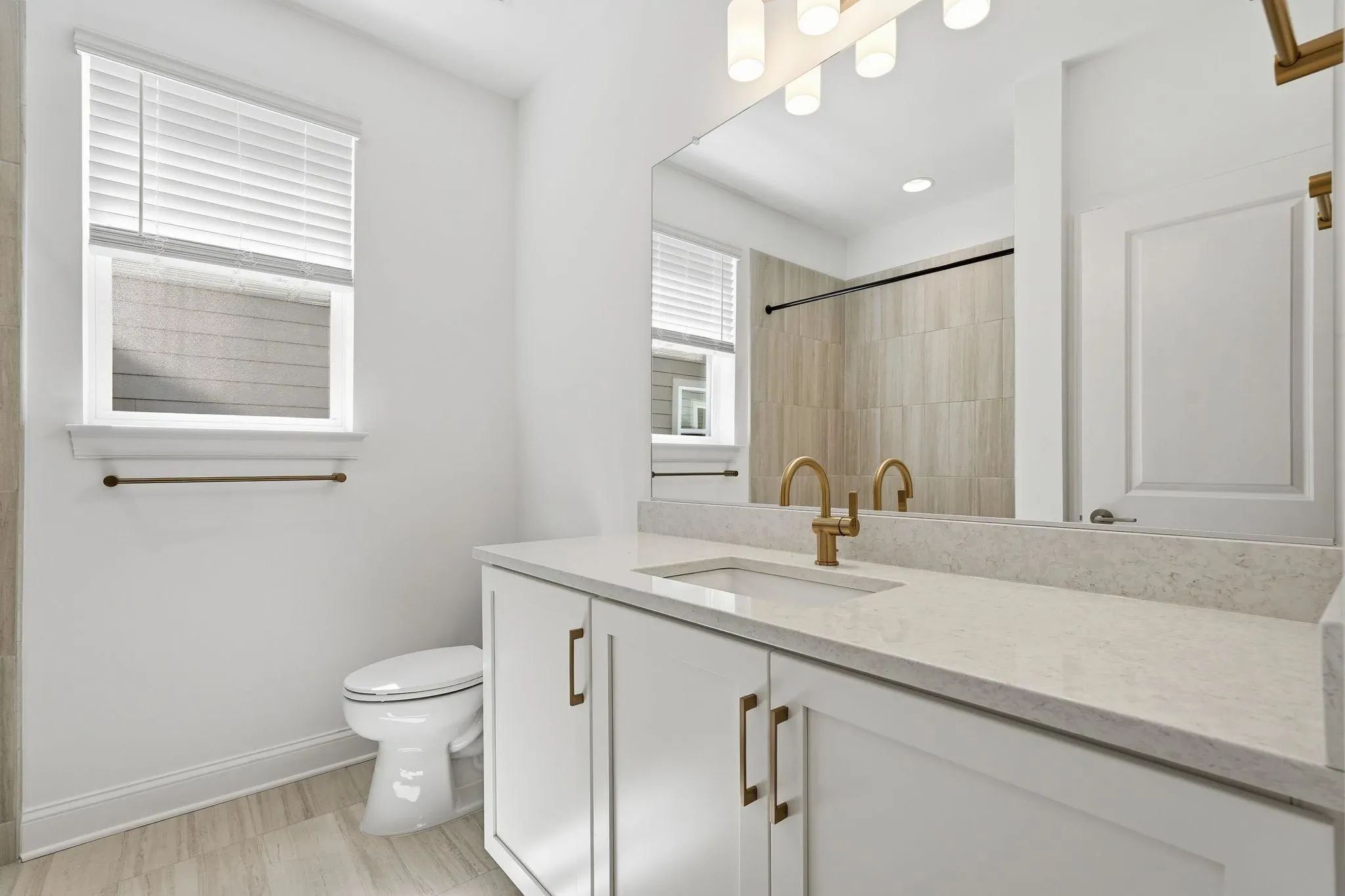 Nice II Guest Bath