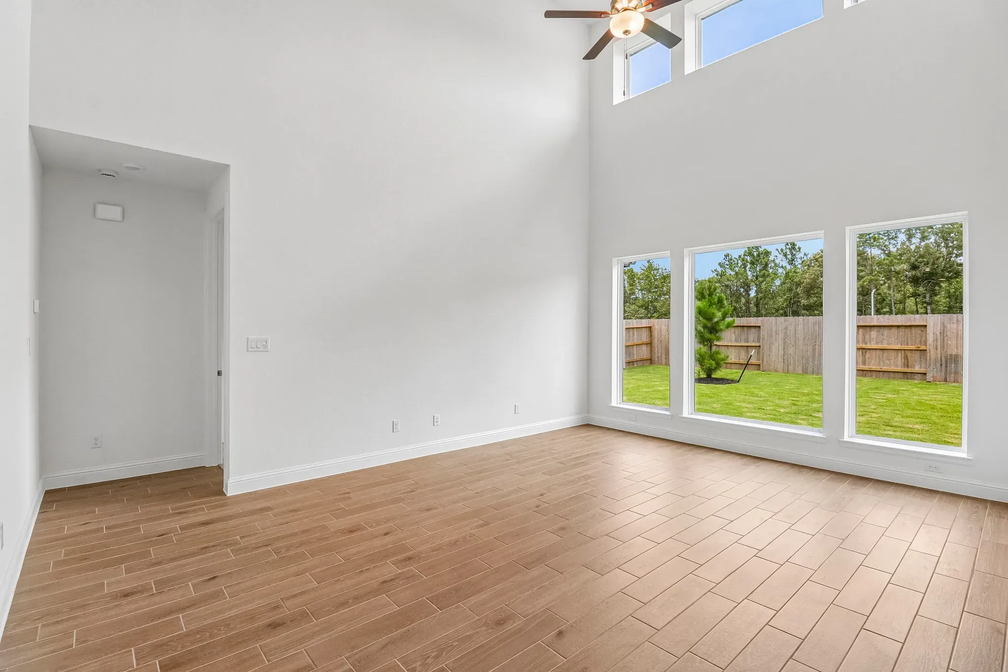 Homesite 1604 Great Room - Staged