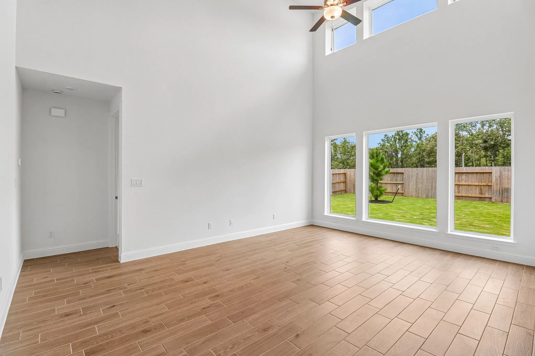 Homesite 1604 Great Room - Staged
