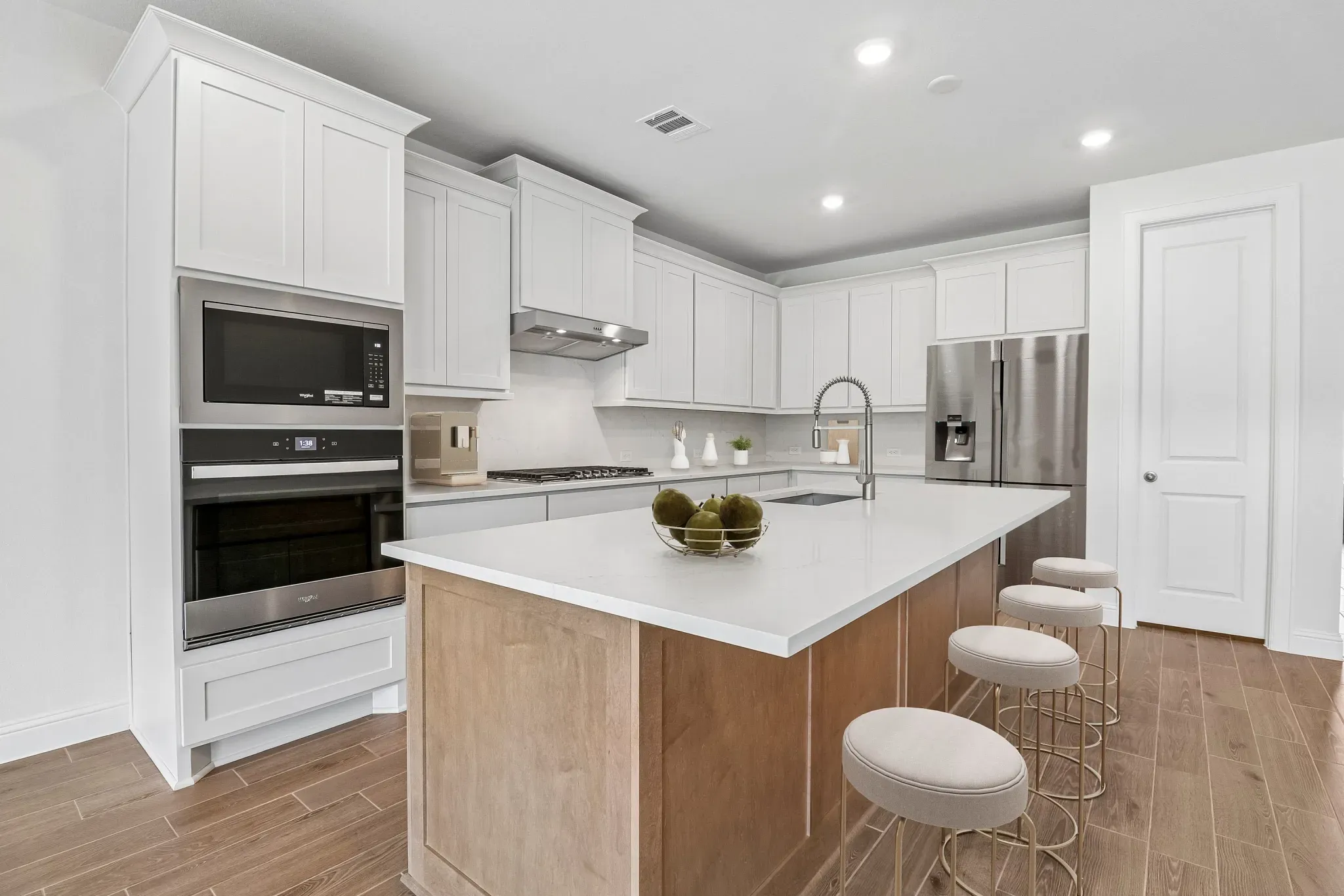 Homesite 1604 Kitchen - Staged