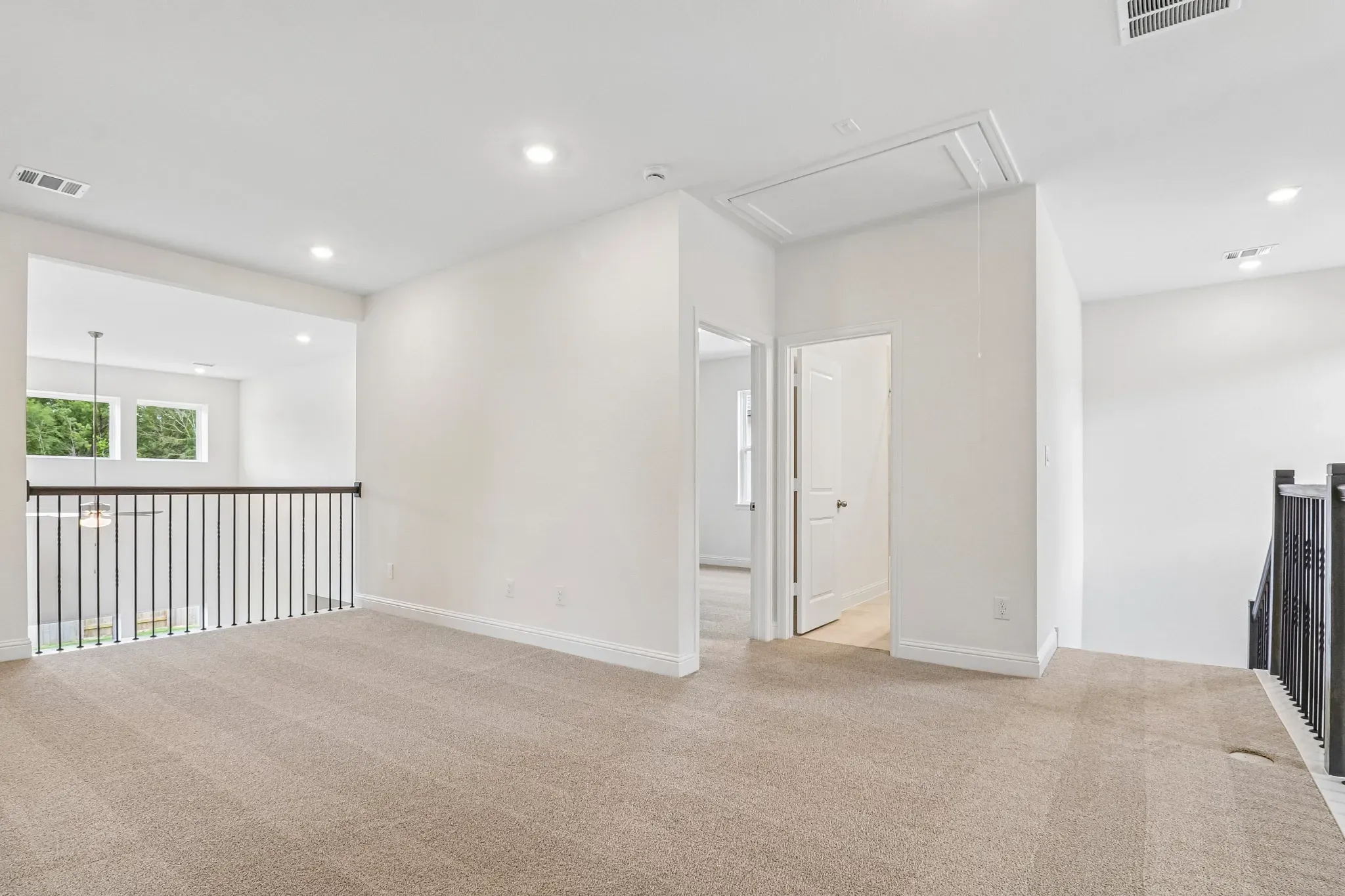 Homesite 1604 Loft - Staged