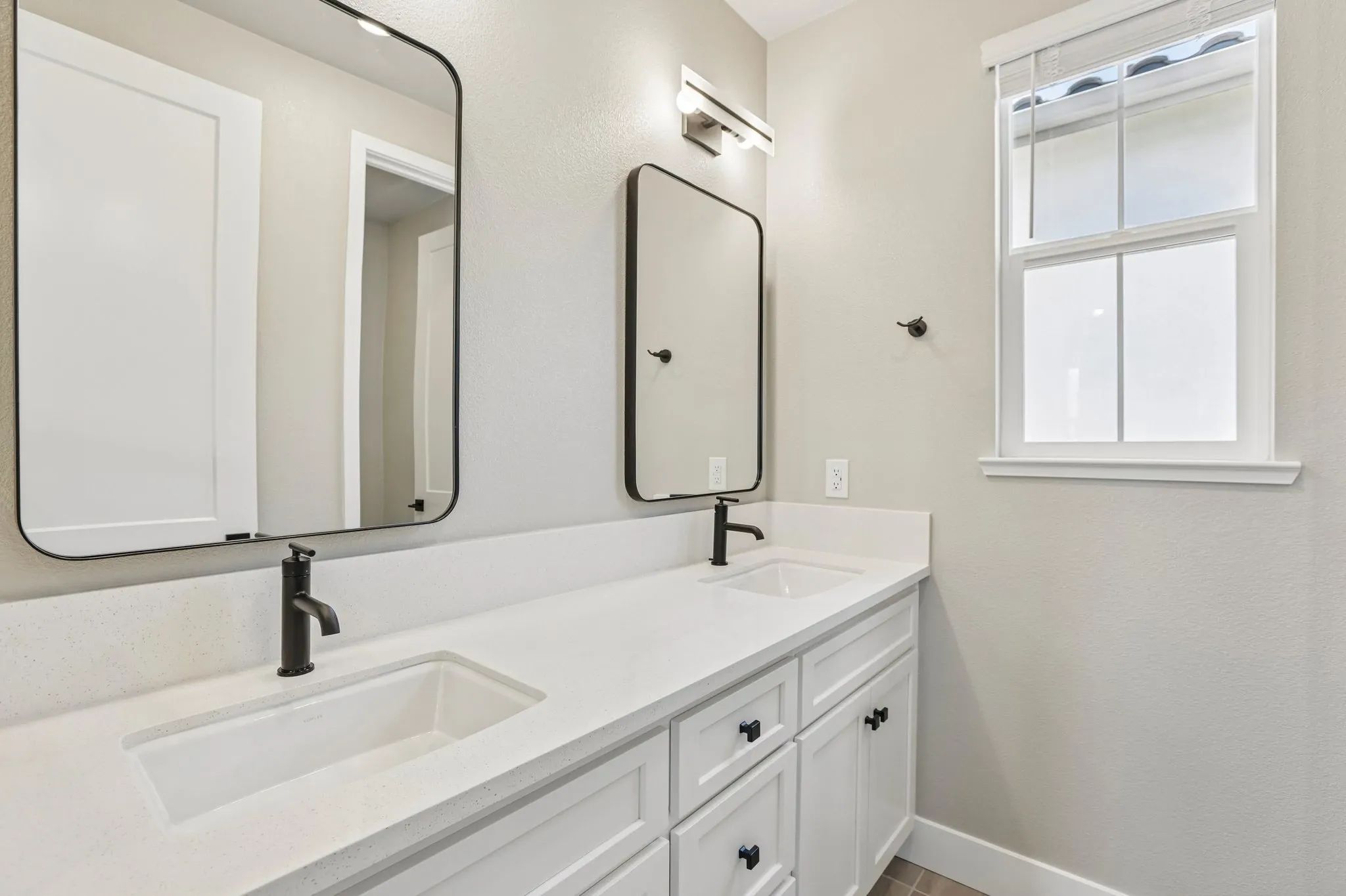 Abigail Place Homesite 2 Bathroom