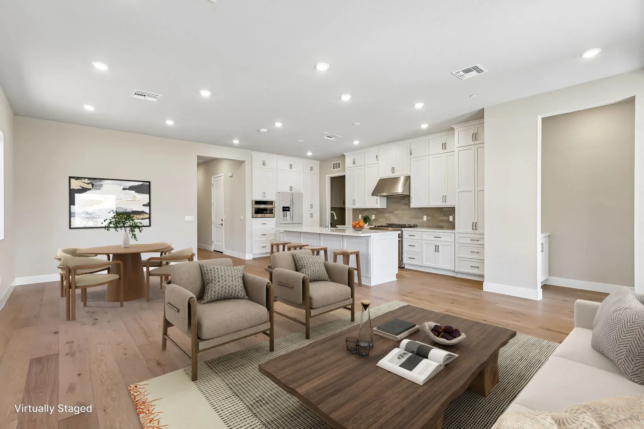 The Meadows Homesite 30 Great Room Virtually Stage