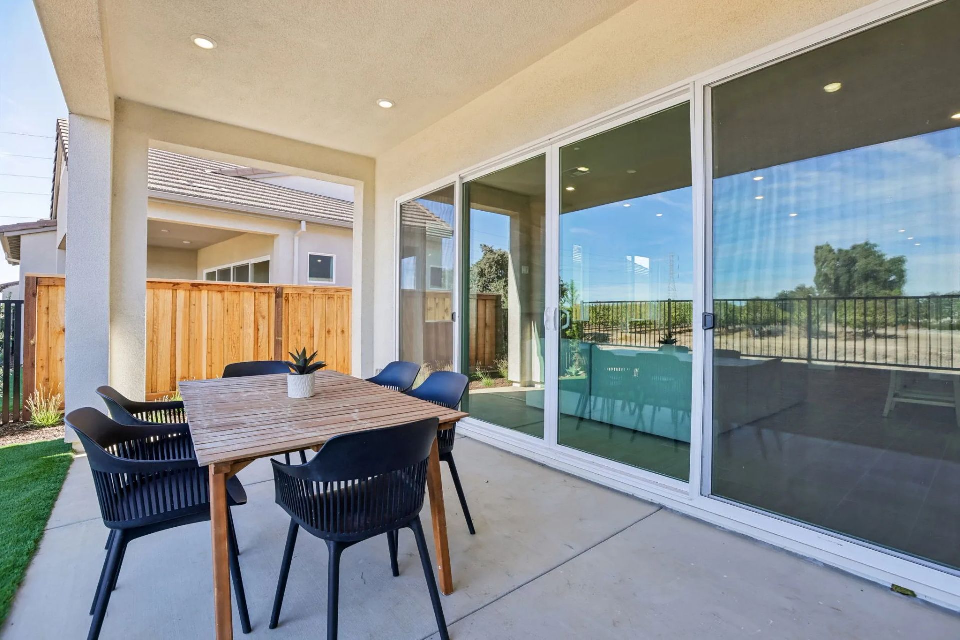 The Meadows Homesite 2 Outdoor Room Virtually Stag