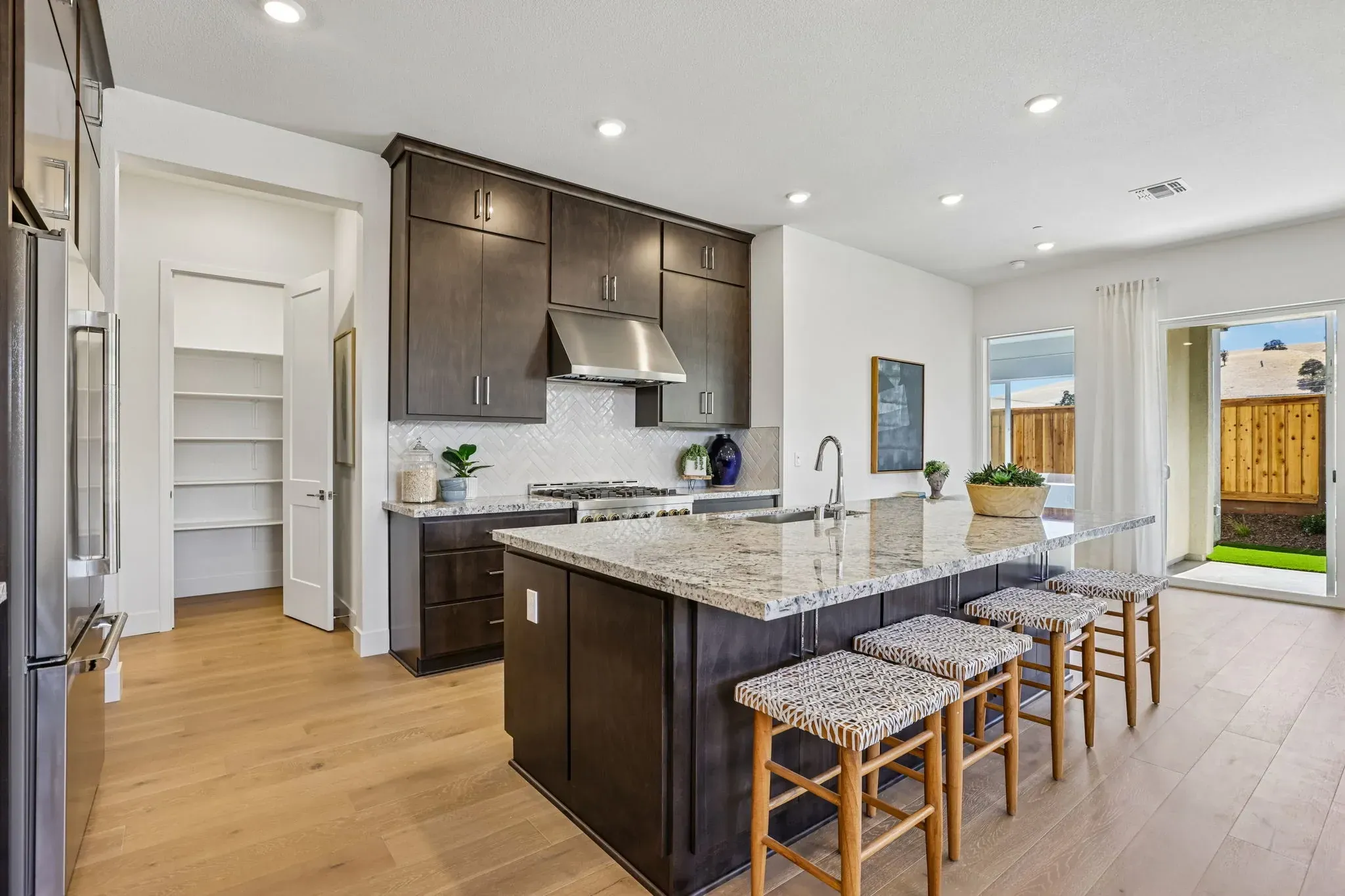 The Meadows Homesite 32 Kitchen Virtually Staged