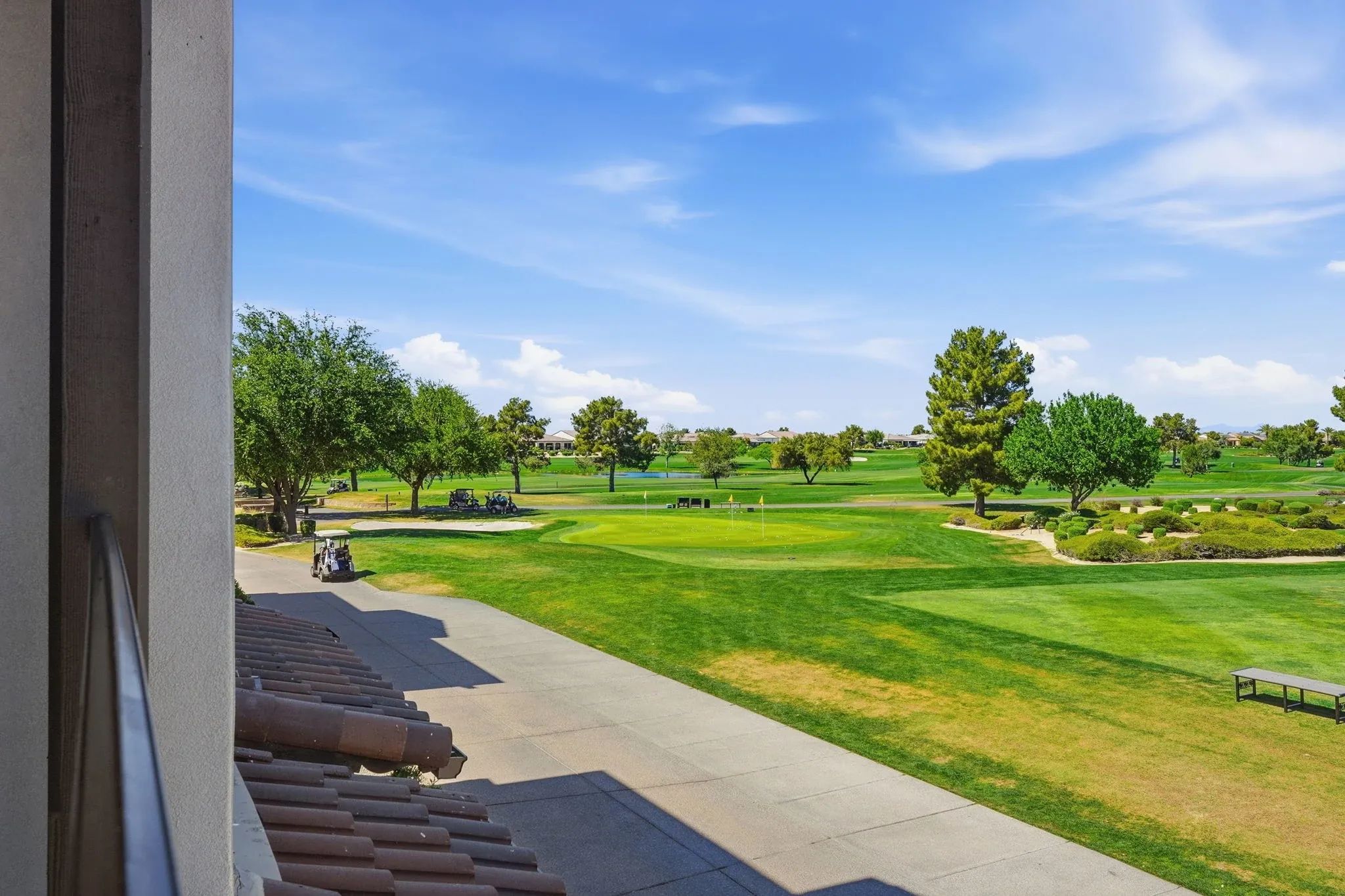 Encanterra Vantage HS 2533 Balcony View