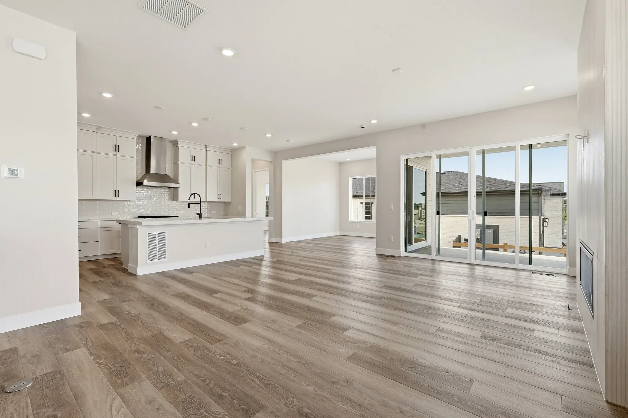 Homesite 7 Great Room, Kitchen + Dining