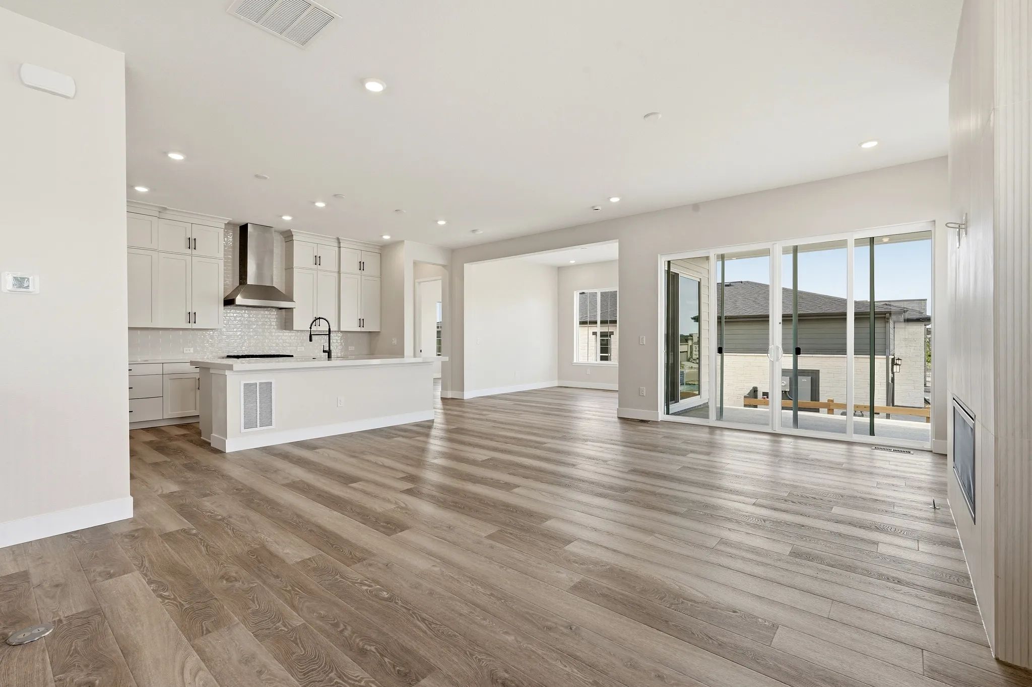 Homesite 7 Great Room, Kitchen + Dining