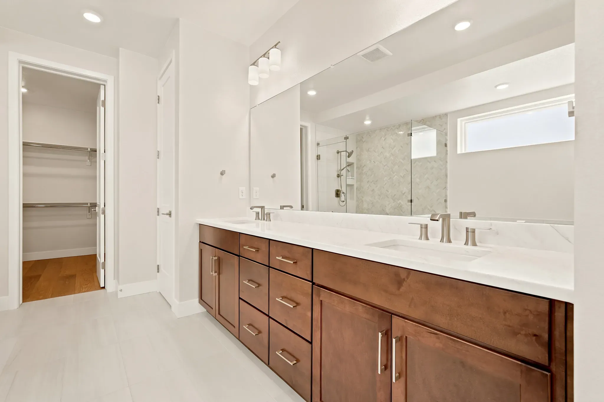 Homesite 267 Primary Bath