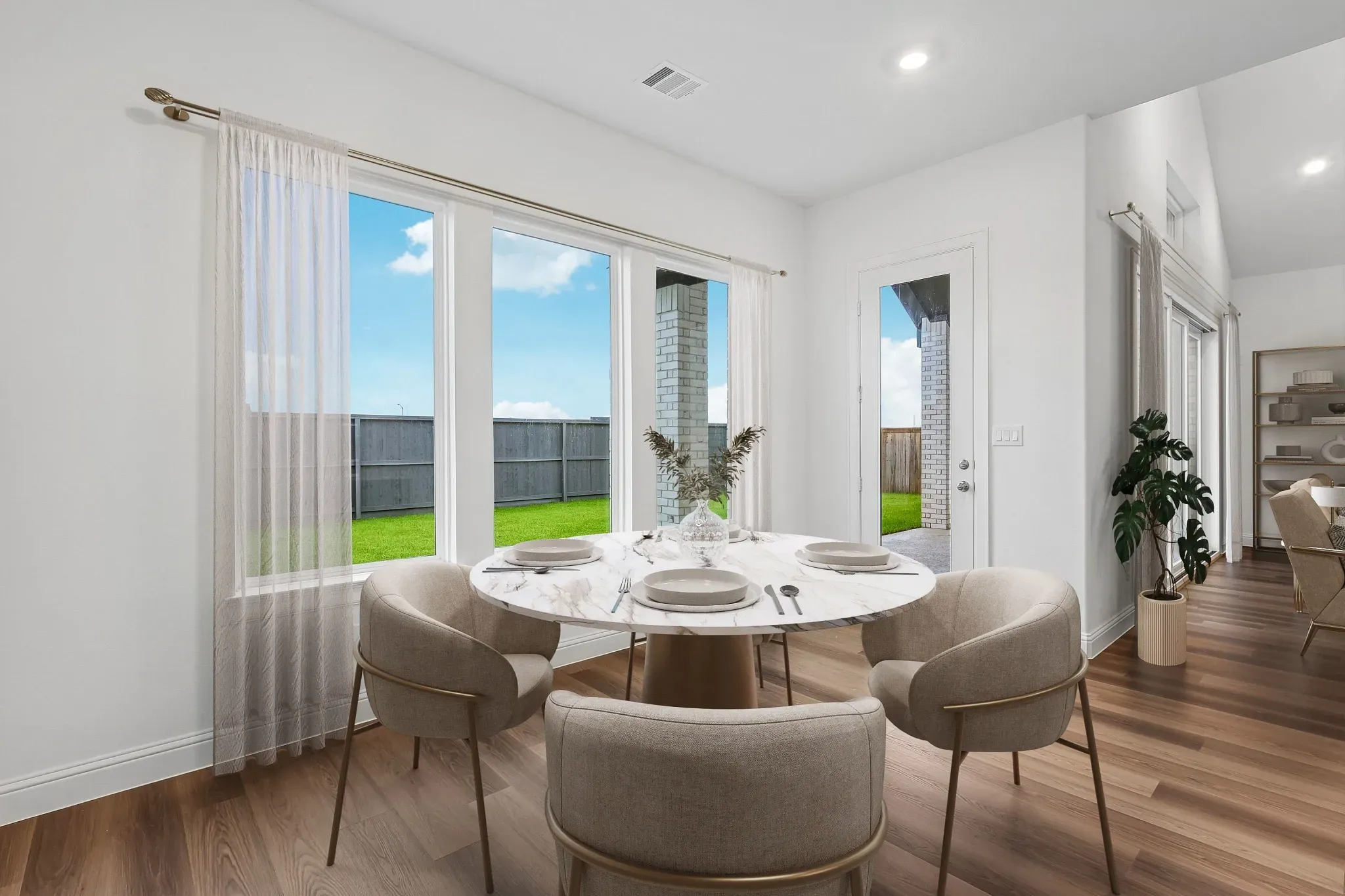 Homesite 6001 Dining Room - Staged