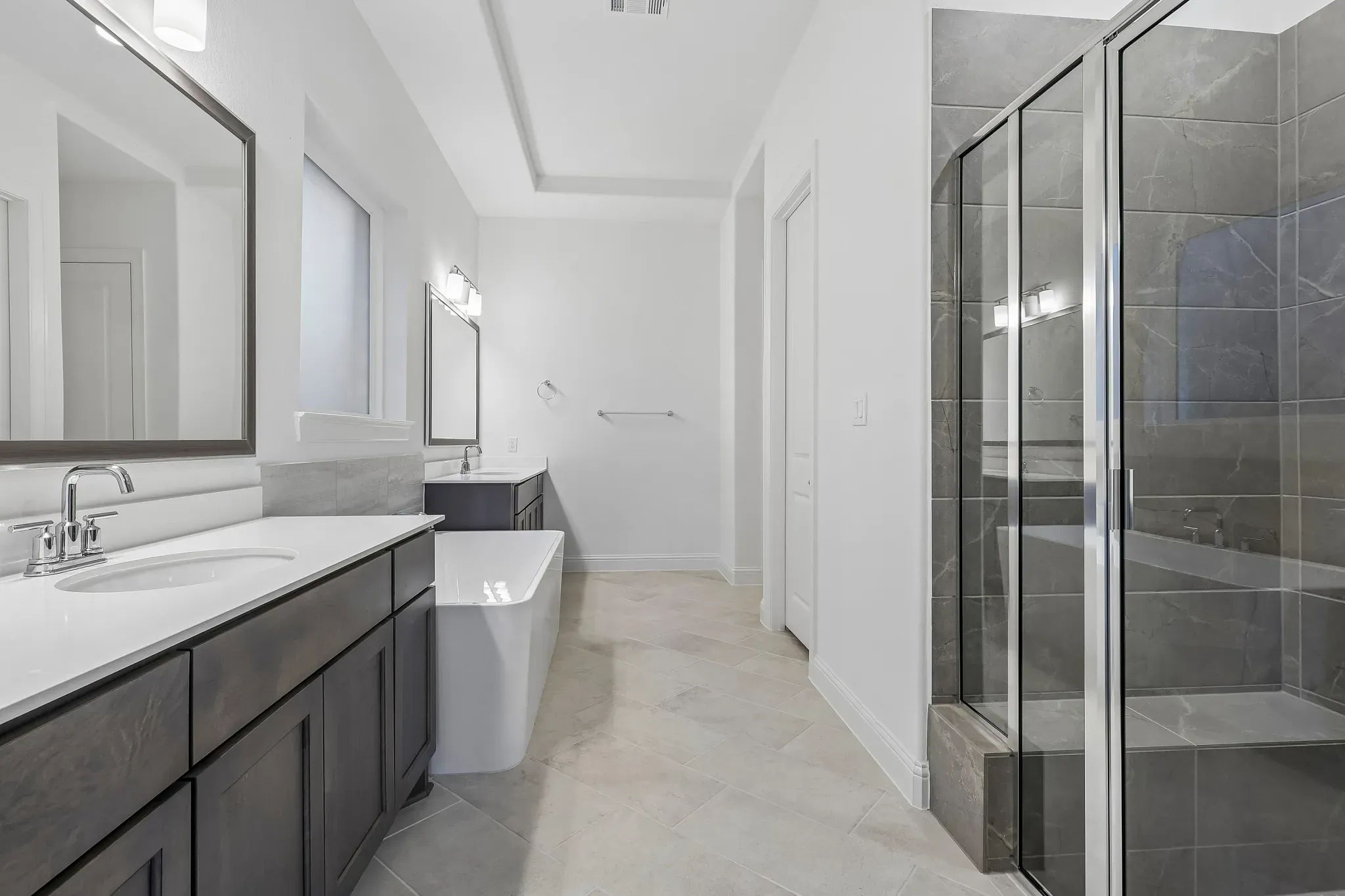 Homesite 6001 Primary Bath