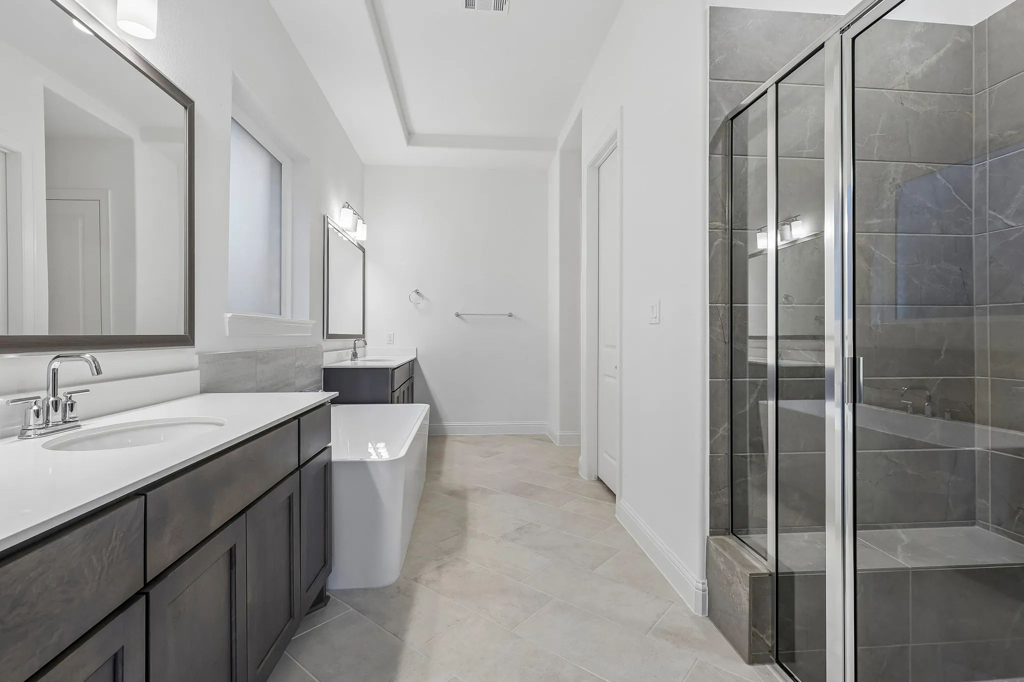 Homesite 6001 Primary Bath
