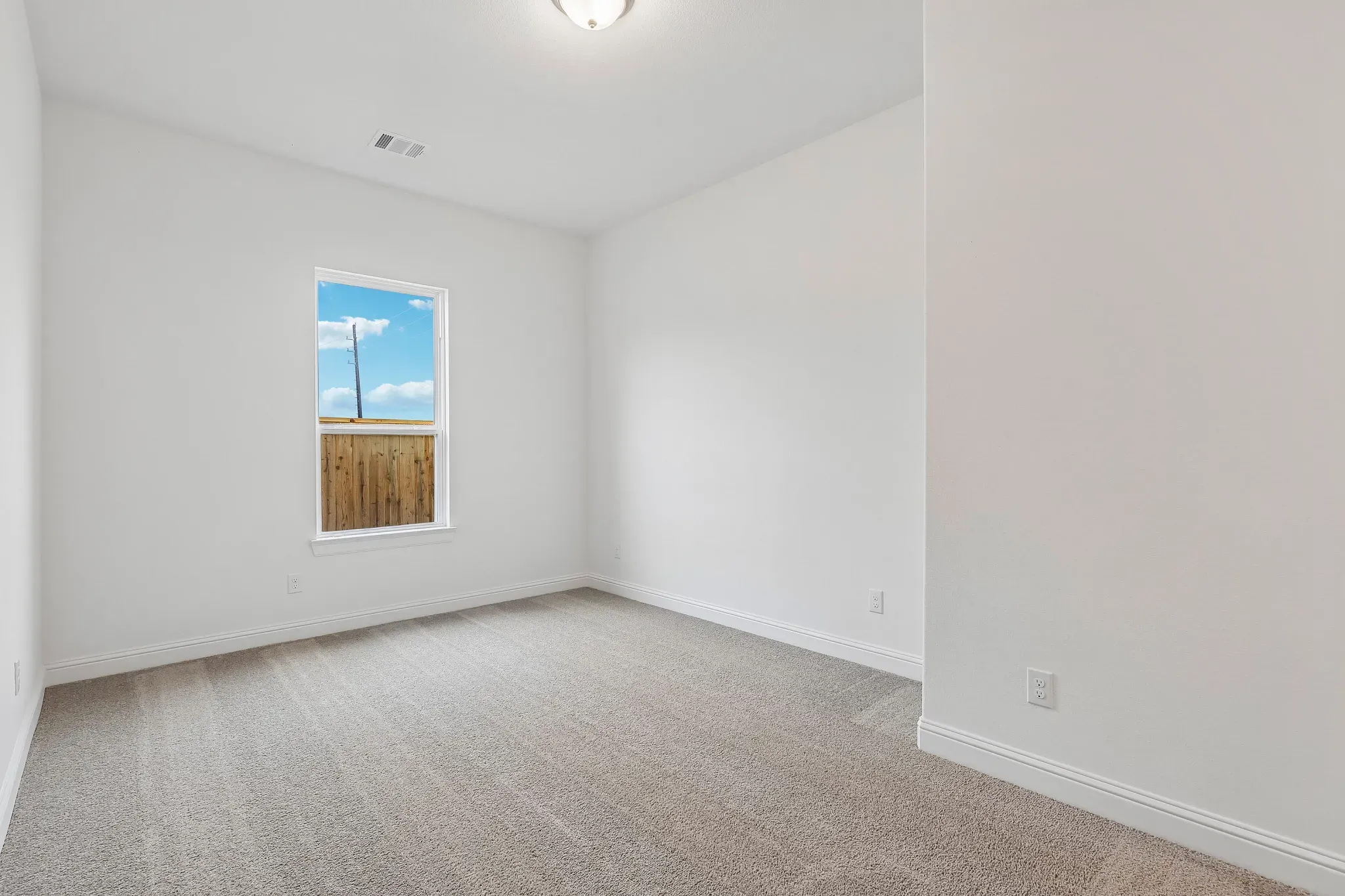 Homesite 6001 Bed 2
