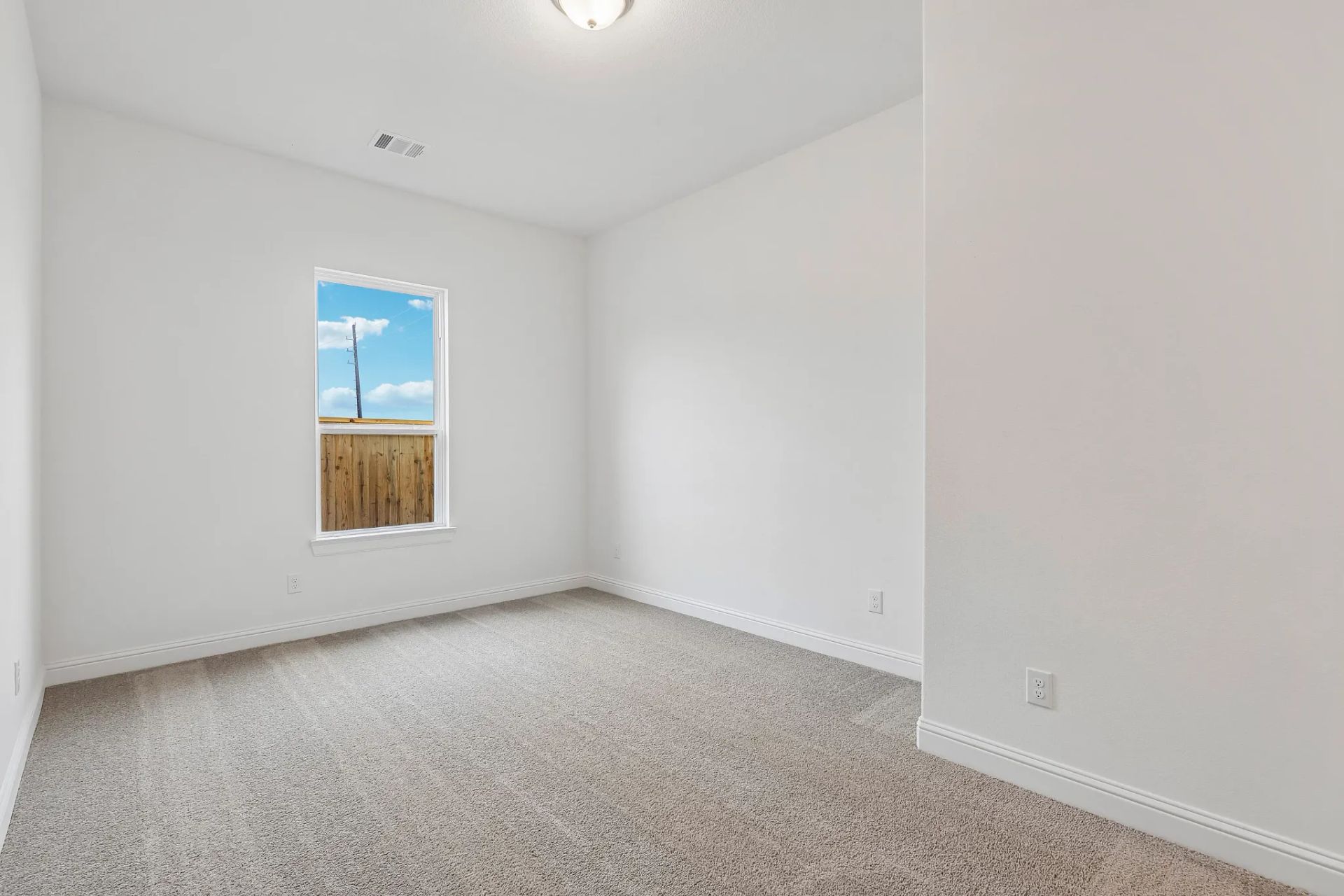 Homesite 6001 Bed 2