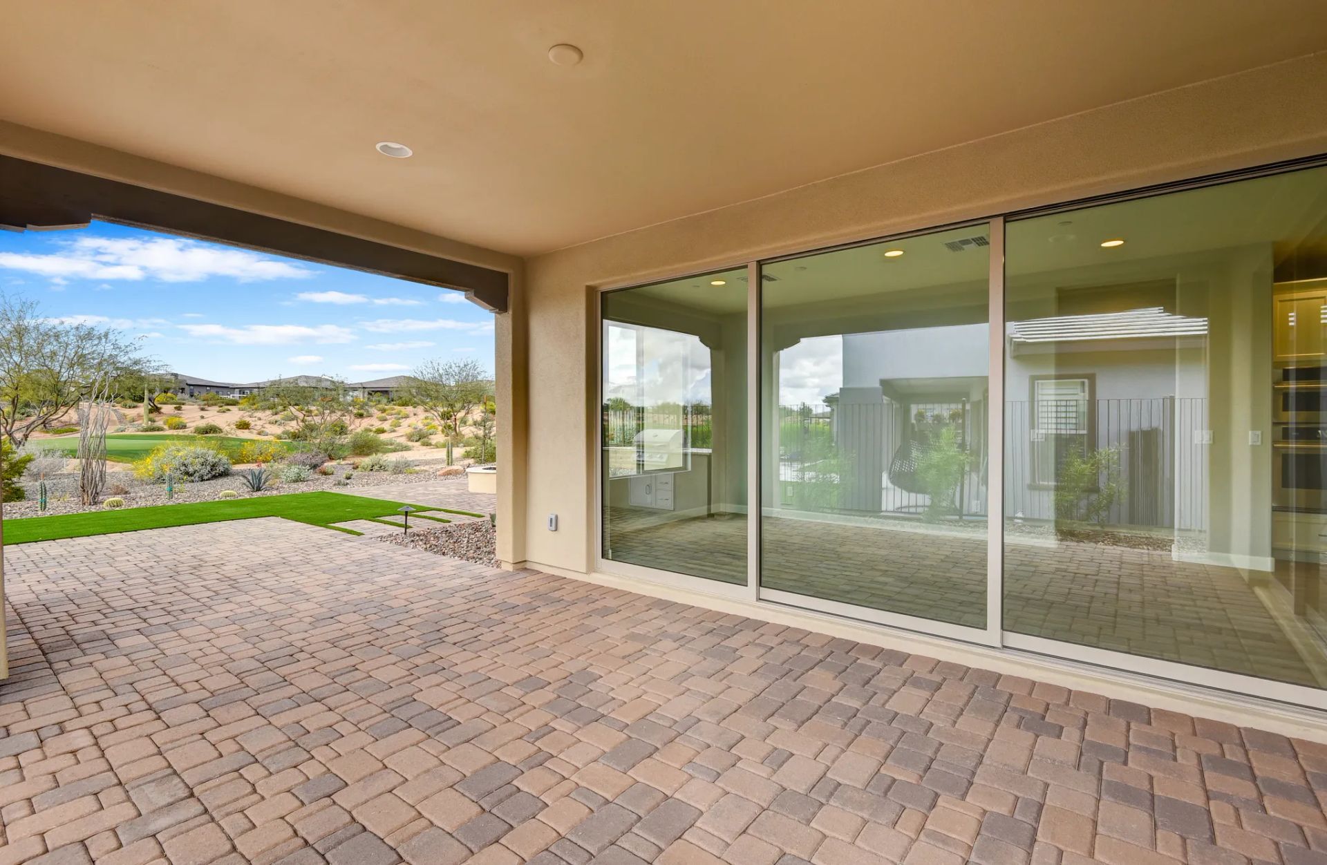 Verde River Nice HS 896 Patio