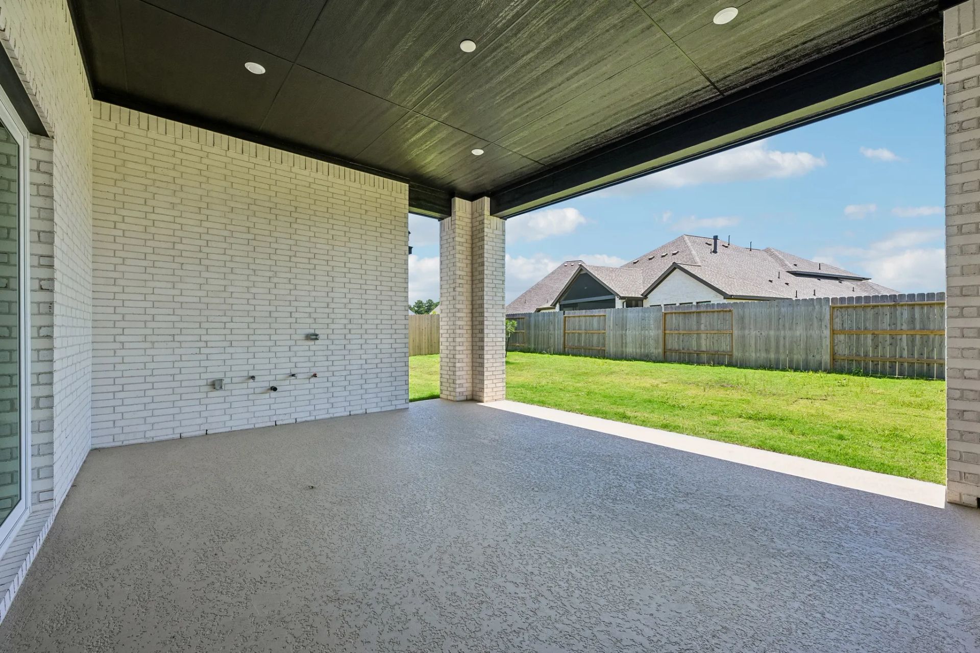 Homesite 7710 Outdoor Living