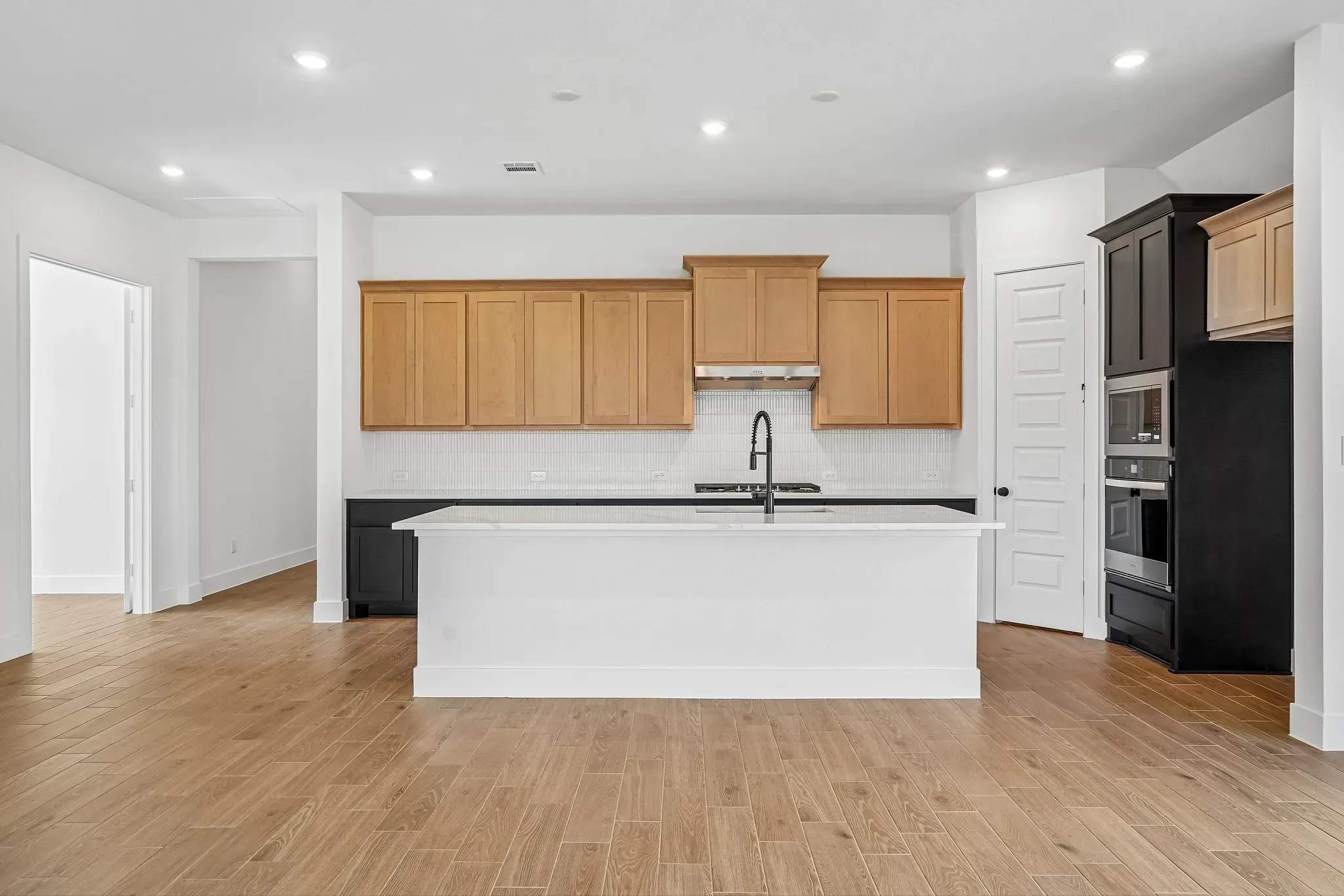 Homesite 2304 Kitchen