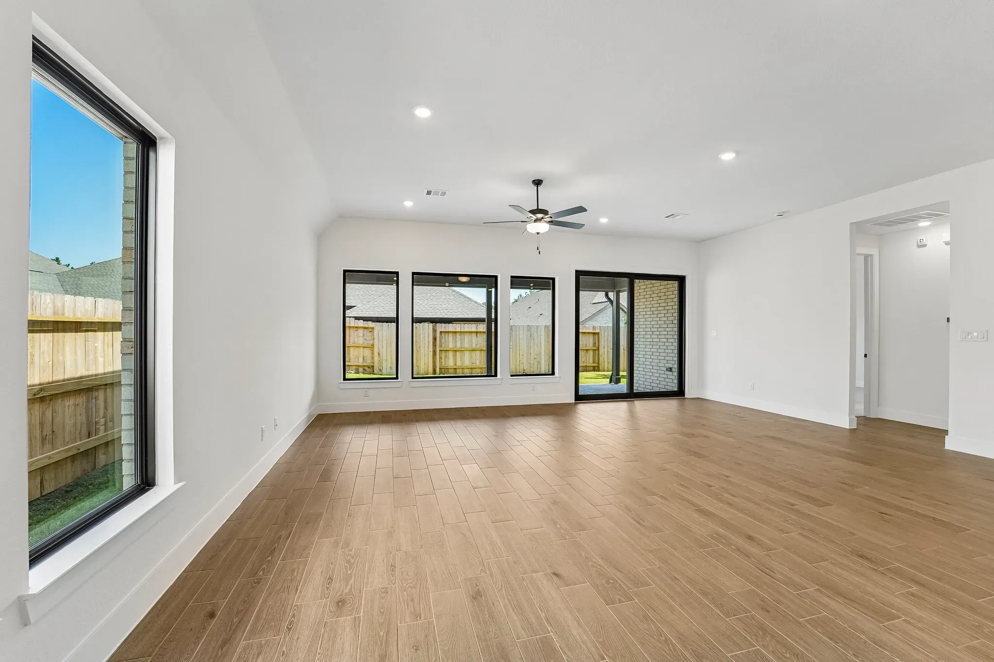 Homesite 2304 Dining Room
