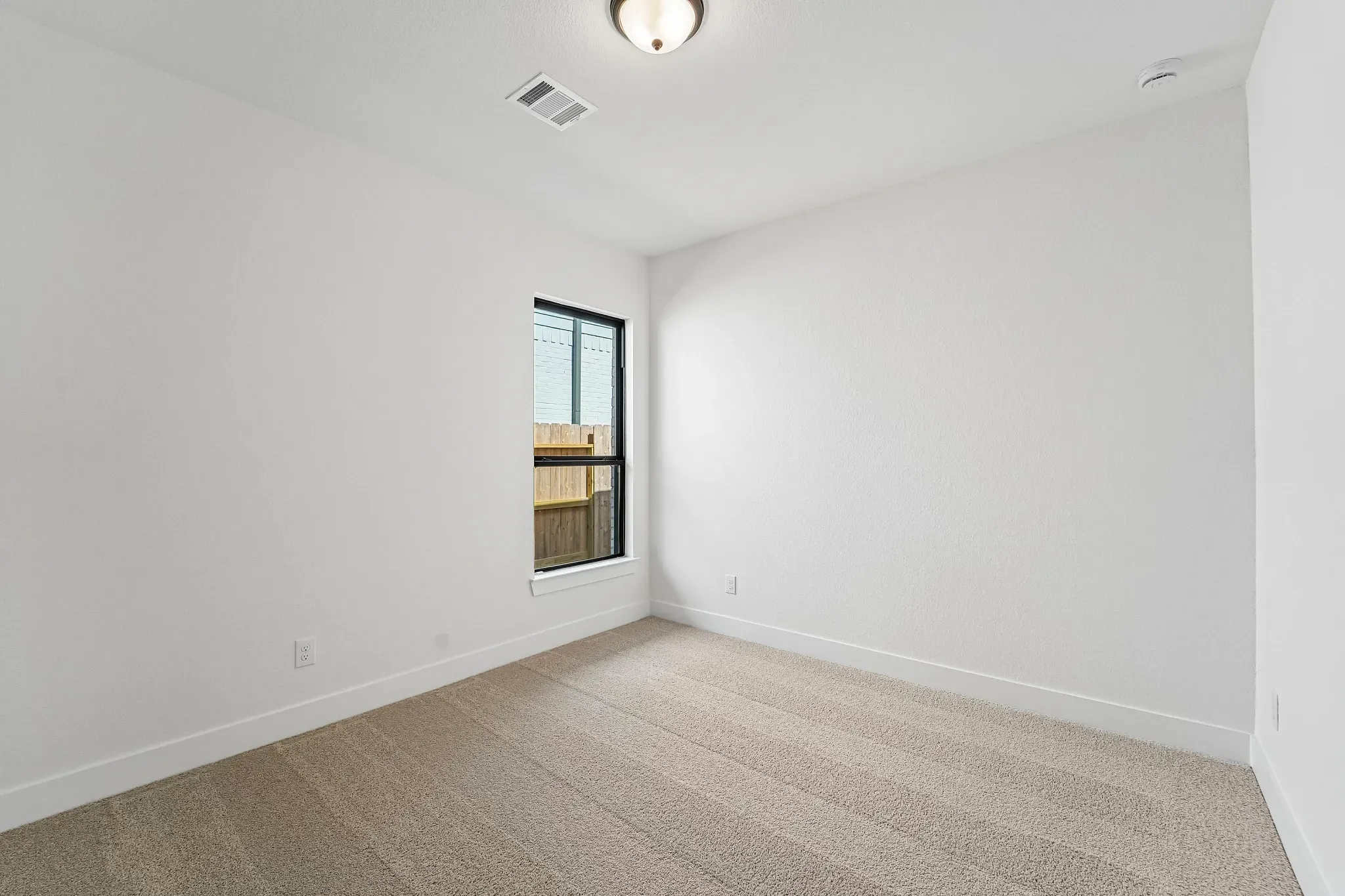 Homesite 2304 Bed 4