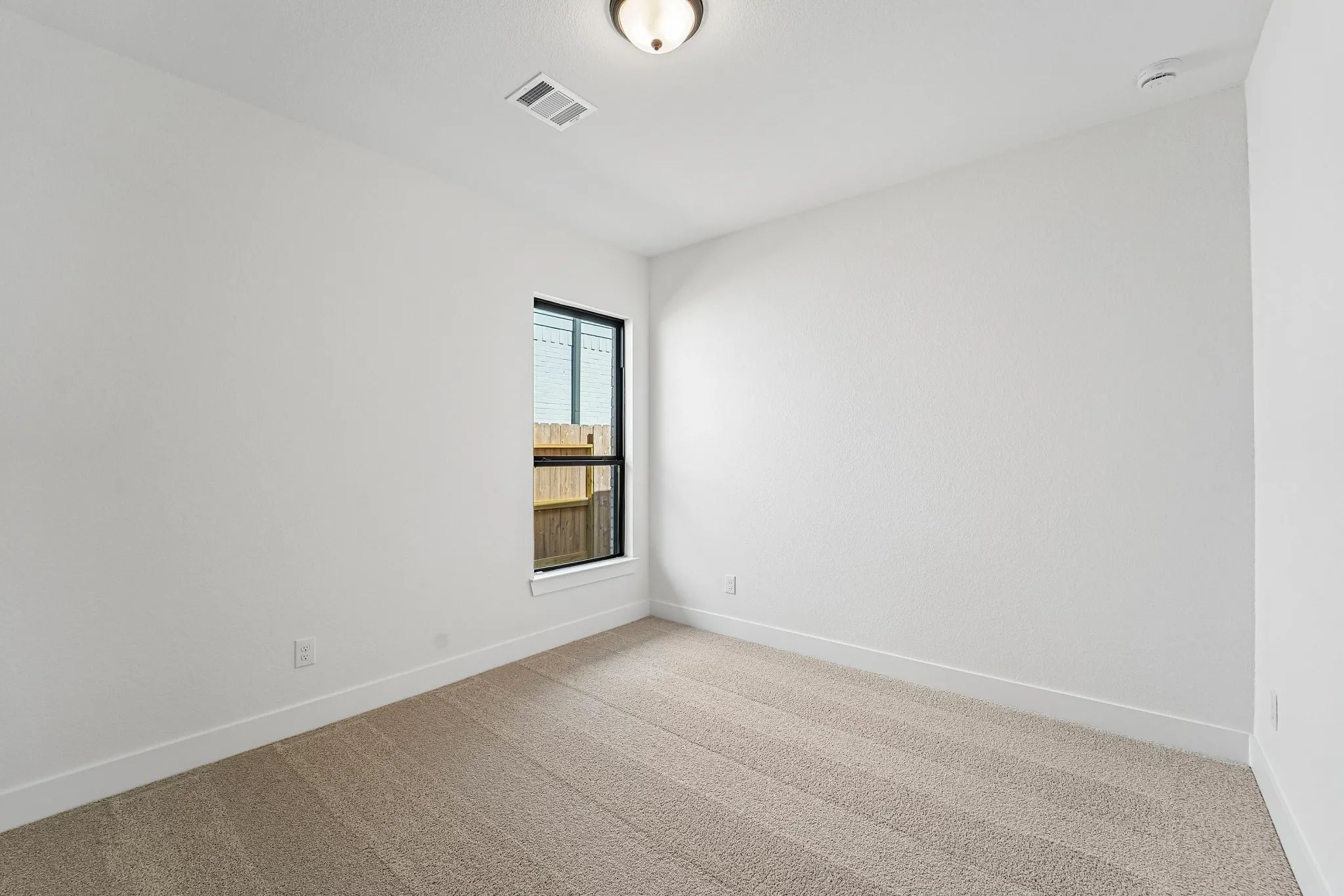 Homesite 2304 Bed 4