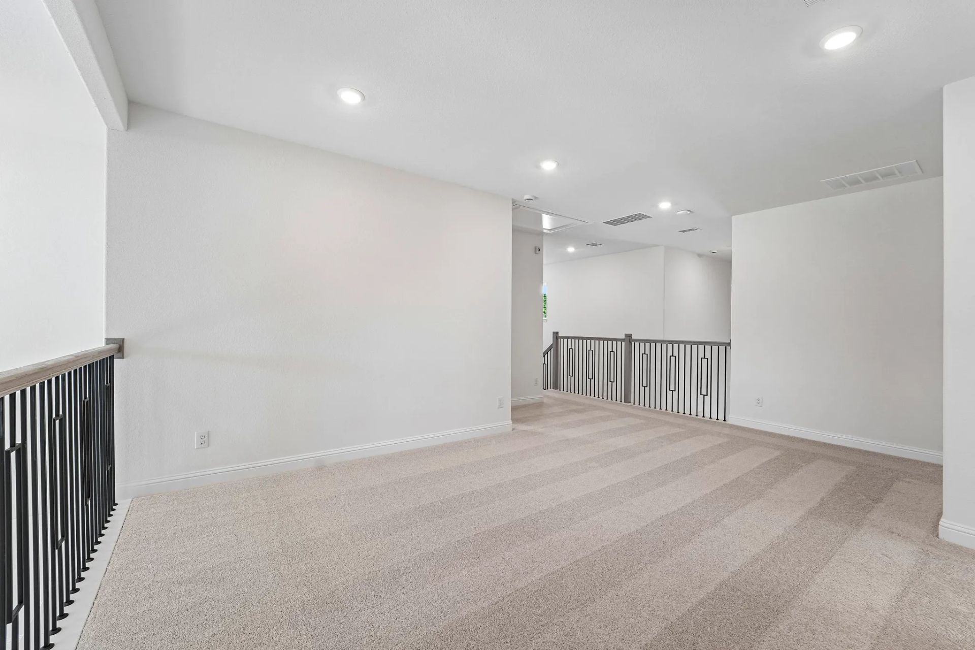 Homesite 2404 Game Room
