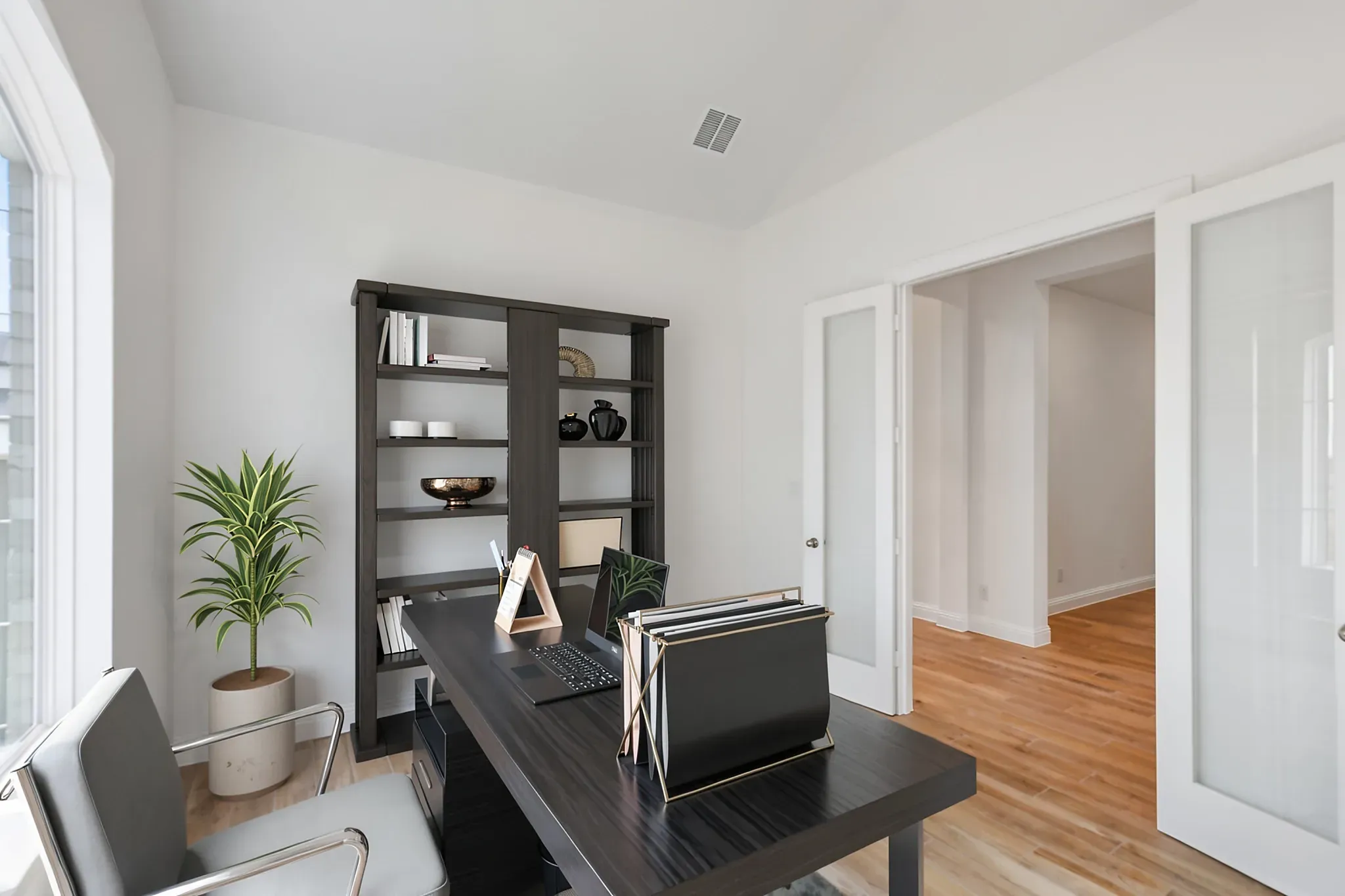 Homesite 1702 Study - Staged