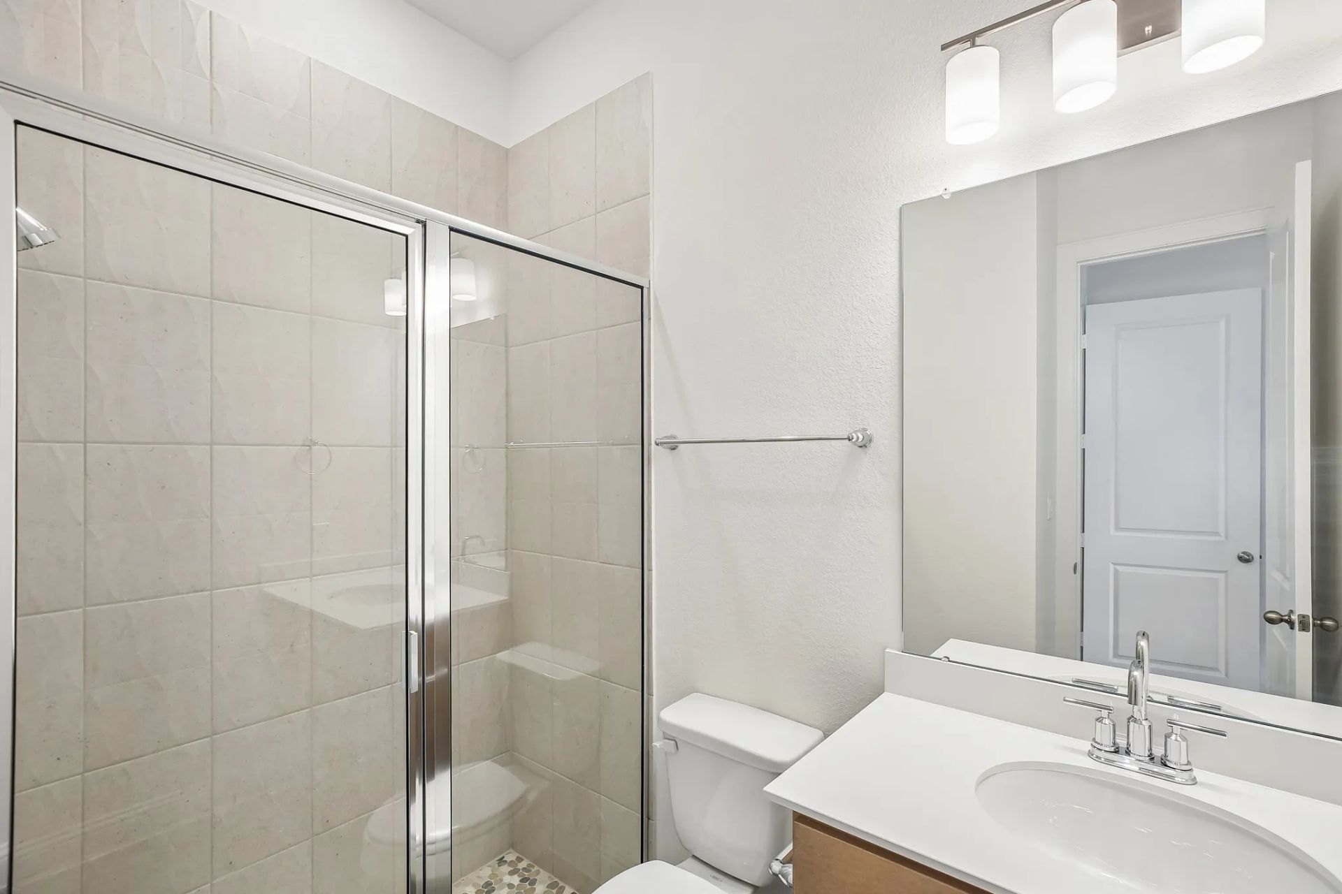 Homesite 1702 Bath 2