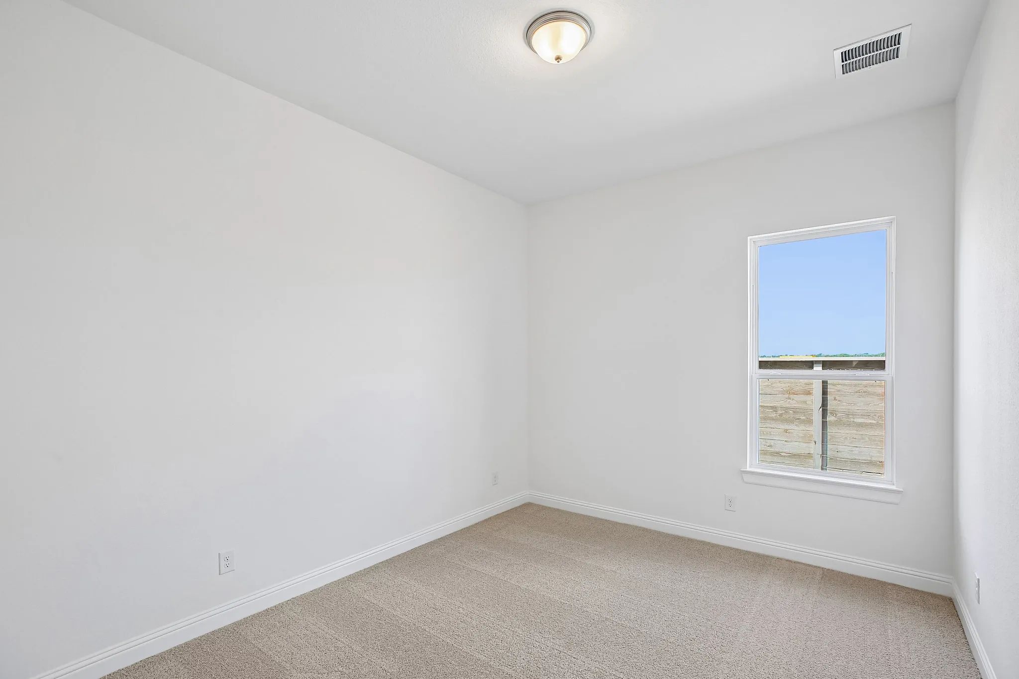 Homesite 1702 Bed 3
