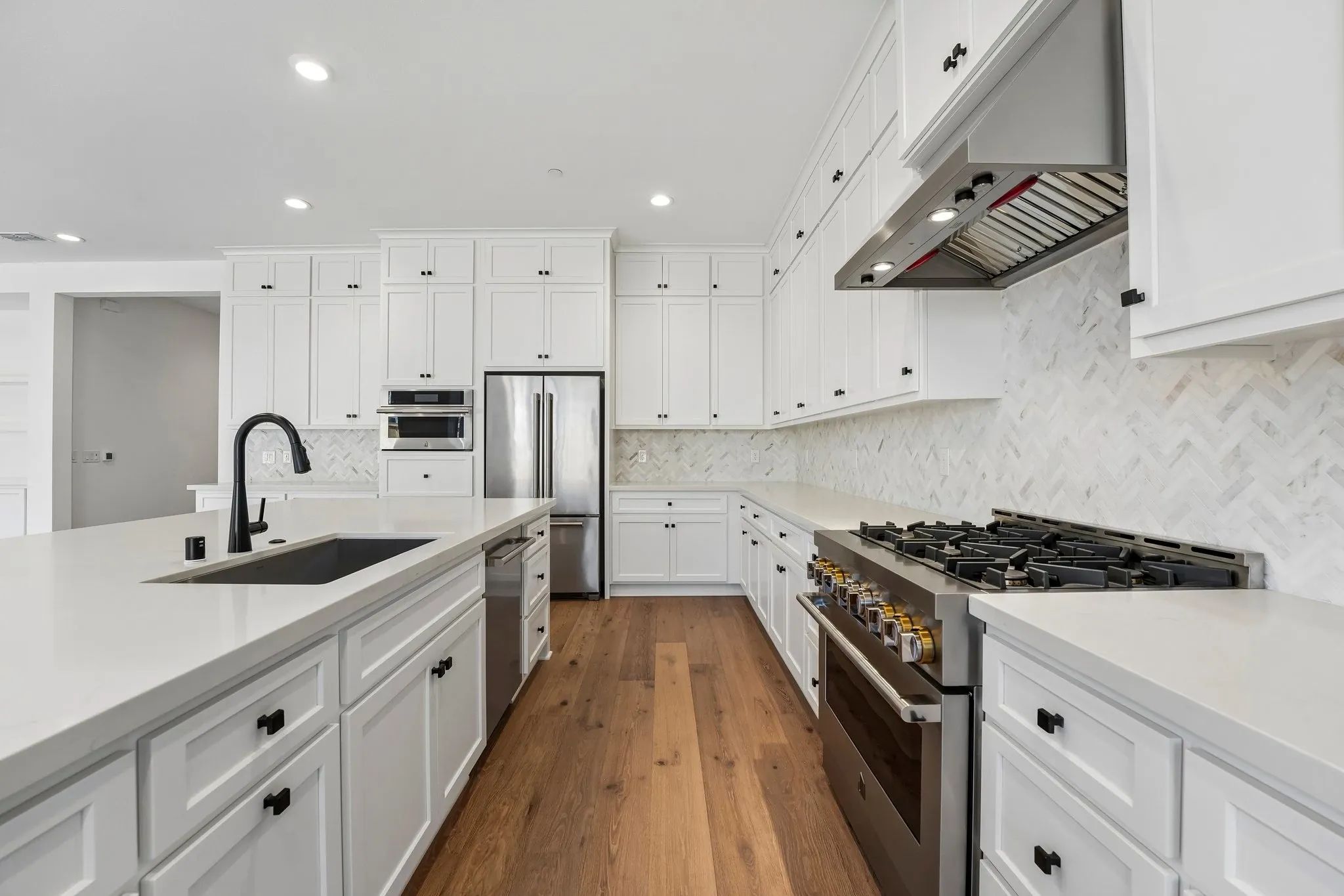 Orchard Grove Homesite 24 Kitchen