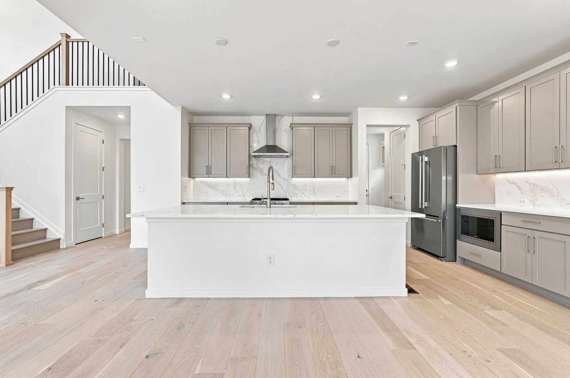 Homesite 20 Kitchen