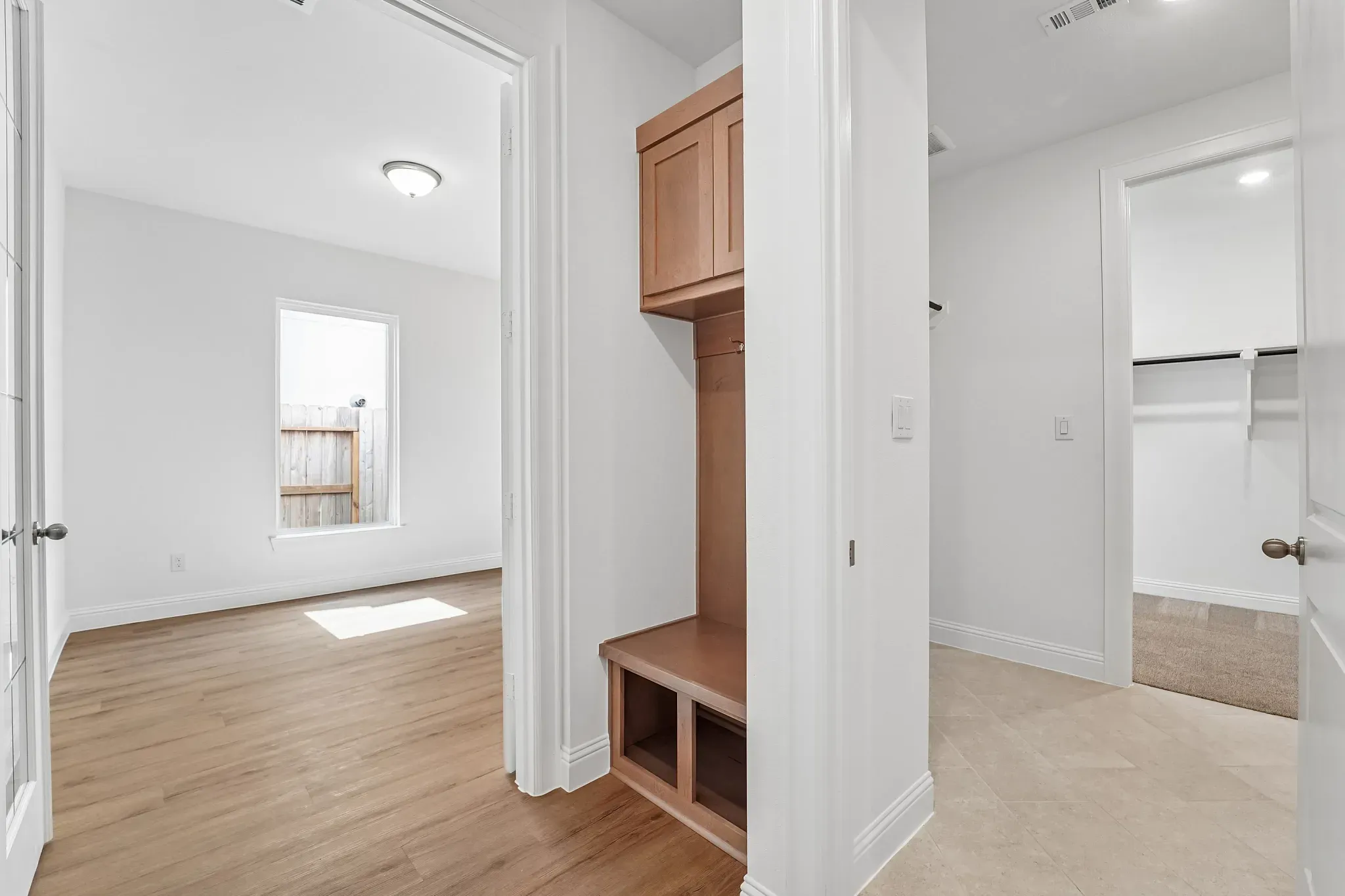 Homesite 6102 Valet