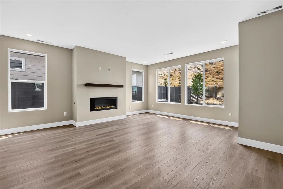 Valnova Symphony HS 1124 Living Room