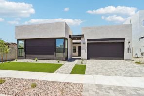 10438 E Ulysses Ave (Plan 5014)
