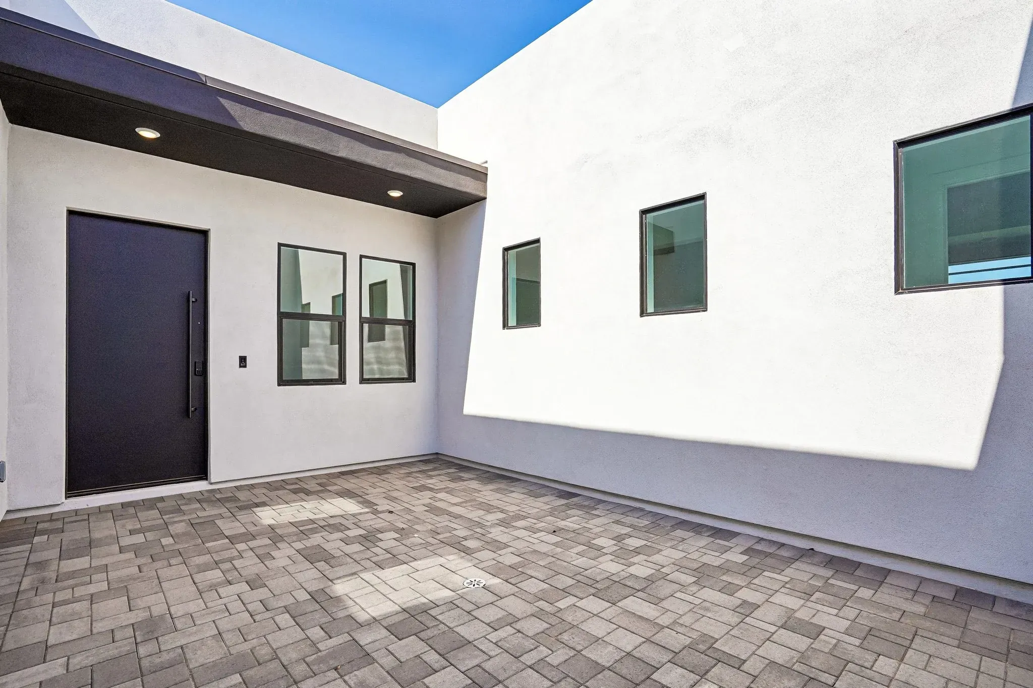 Entry Courtyard