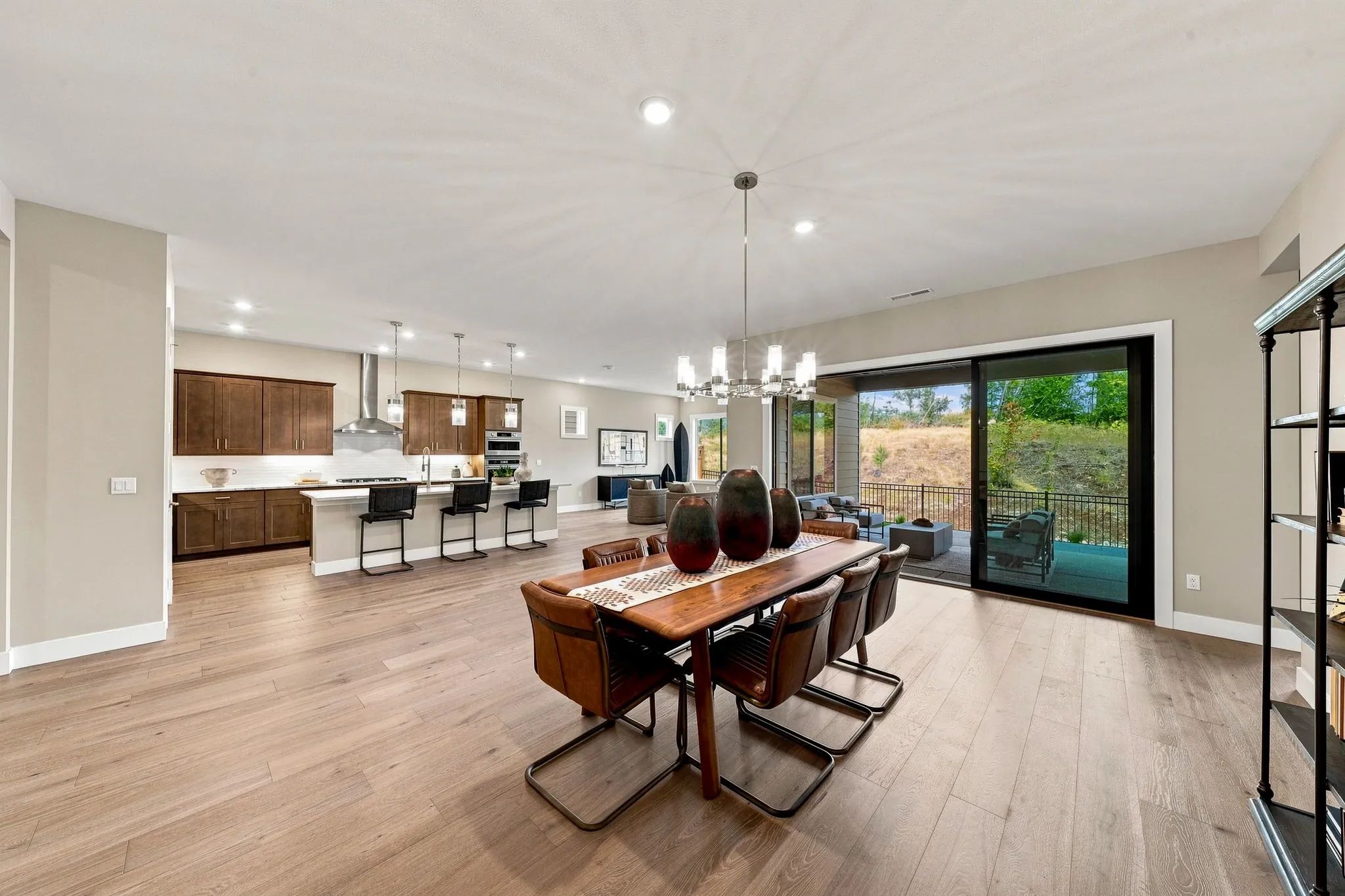 `Dining Room & Kitchen