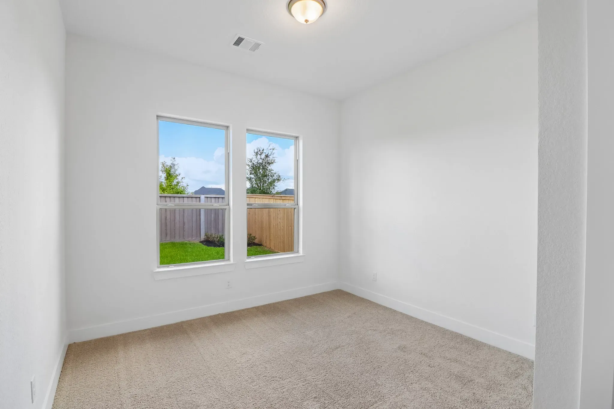 Homesite 6508 Bed 2