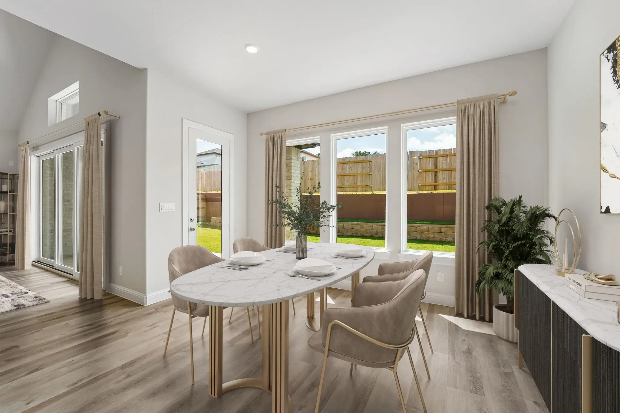 Homesite 0702 Dining - Staged
