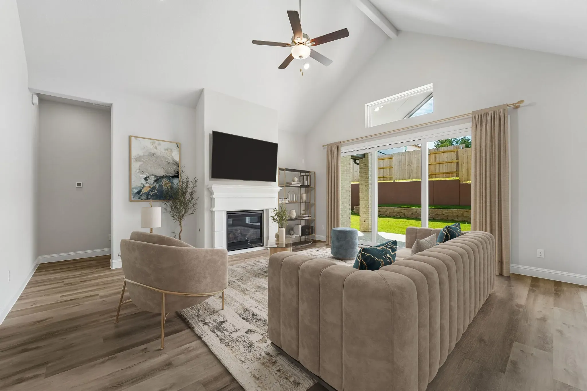 Homesite 0702 Great Room - Staged