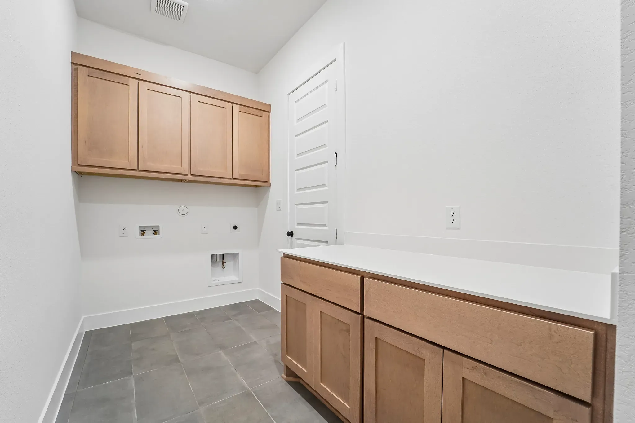 Homesite 0802 Laundry Room