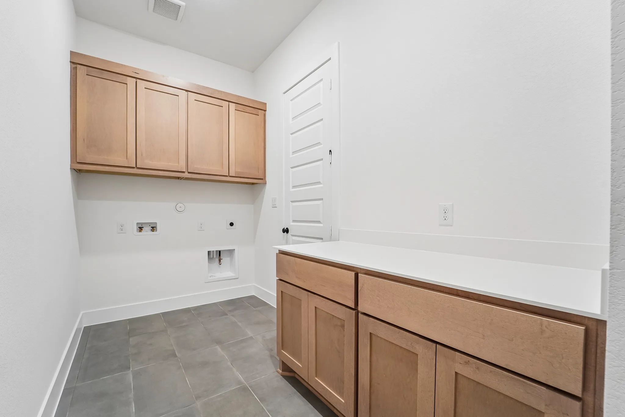 Homesite 0802 Laundry Room