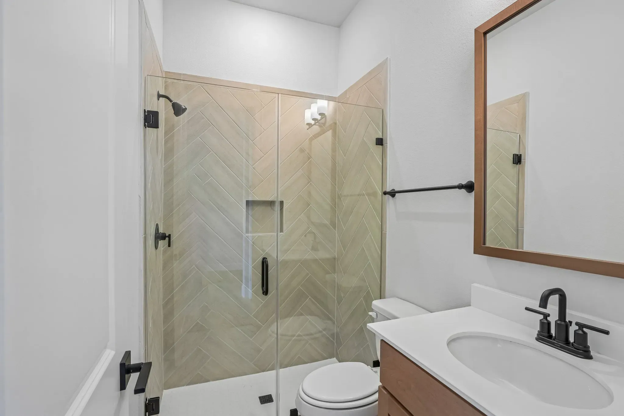 Homesite 6224 Bath 2