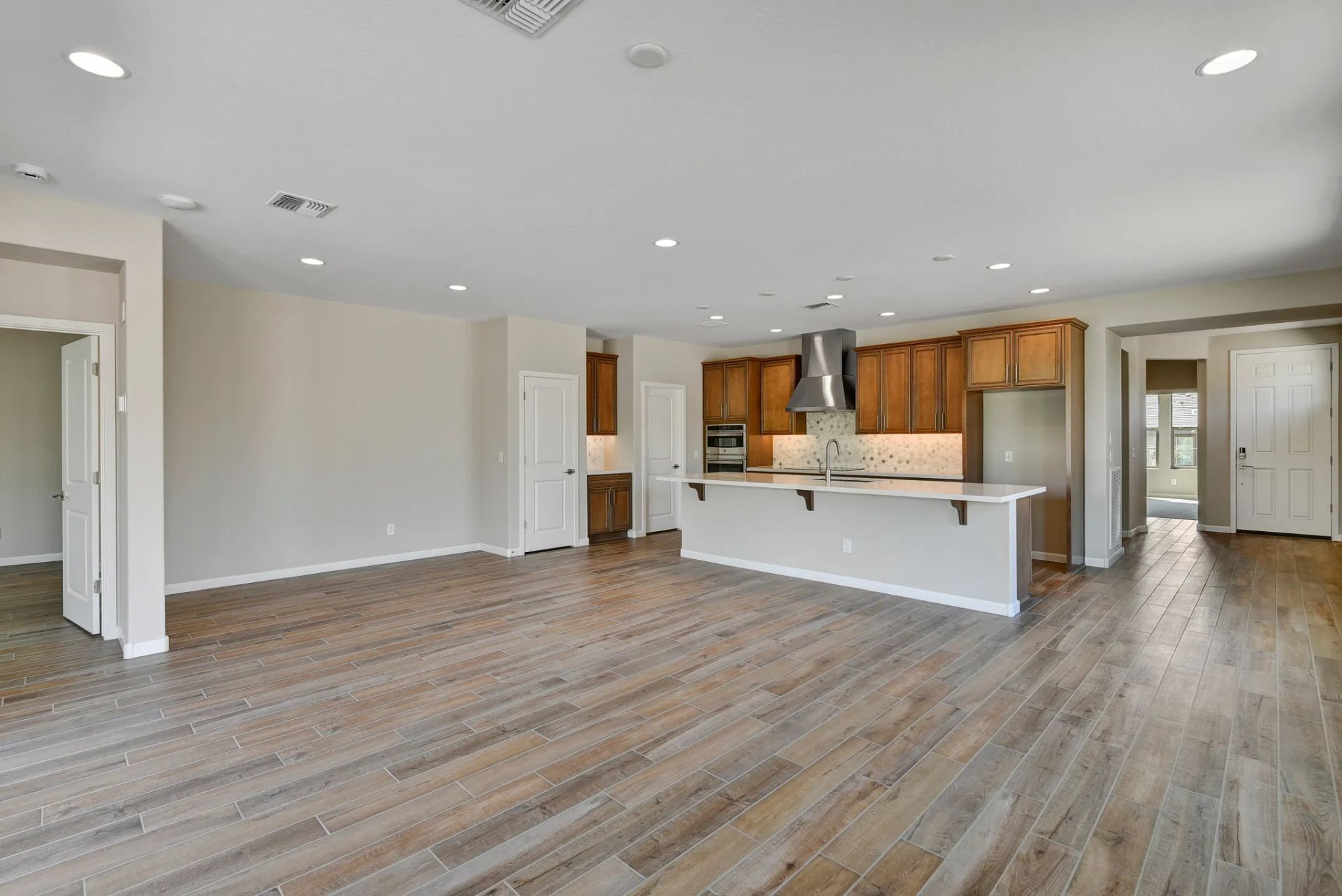 Wickenburg Ranch Evia HS 1866 Great Room Kitchen