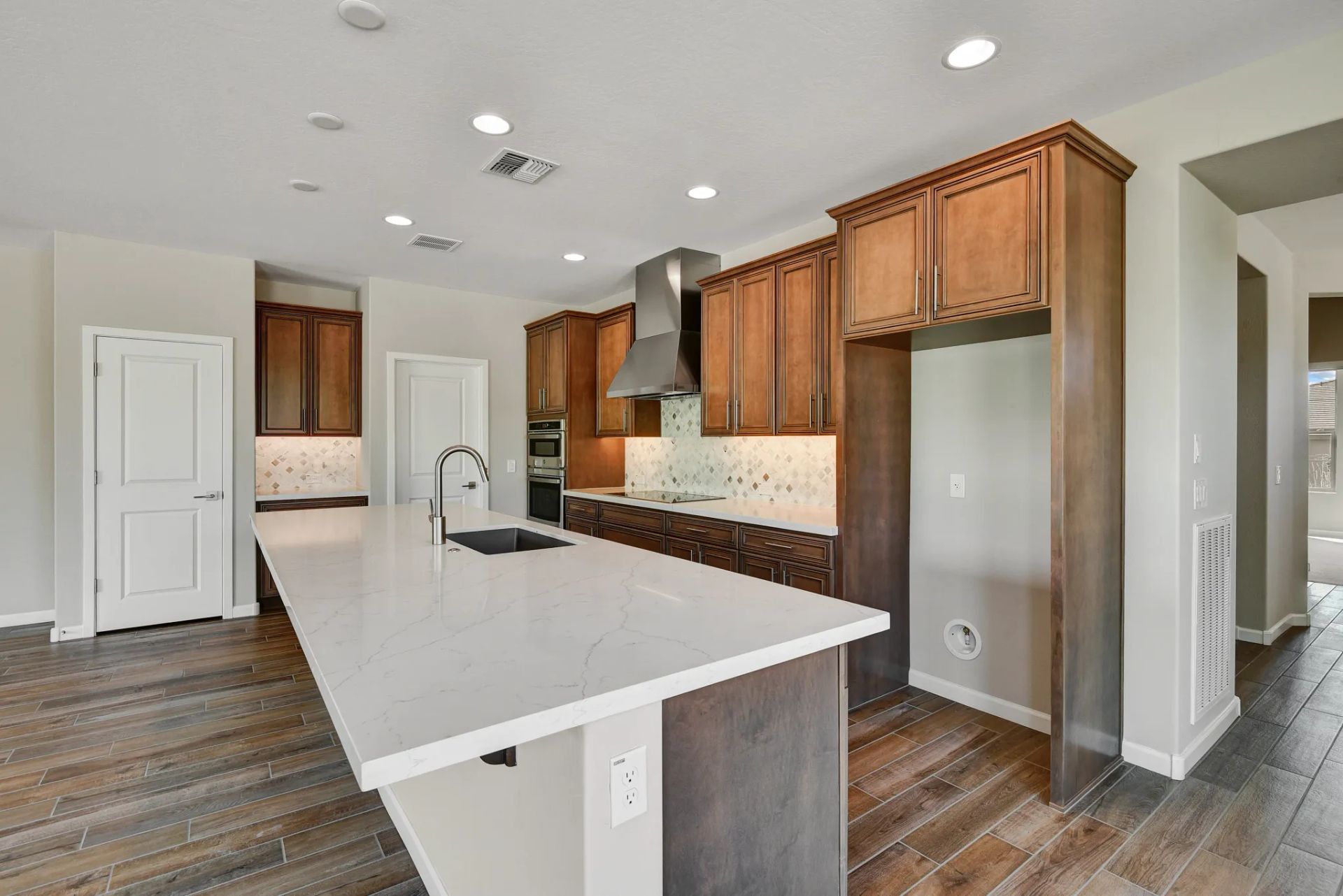 Wickenburg Ranch Evia HS 1866 Kitchen