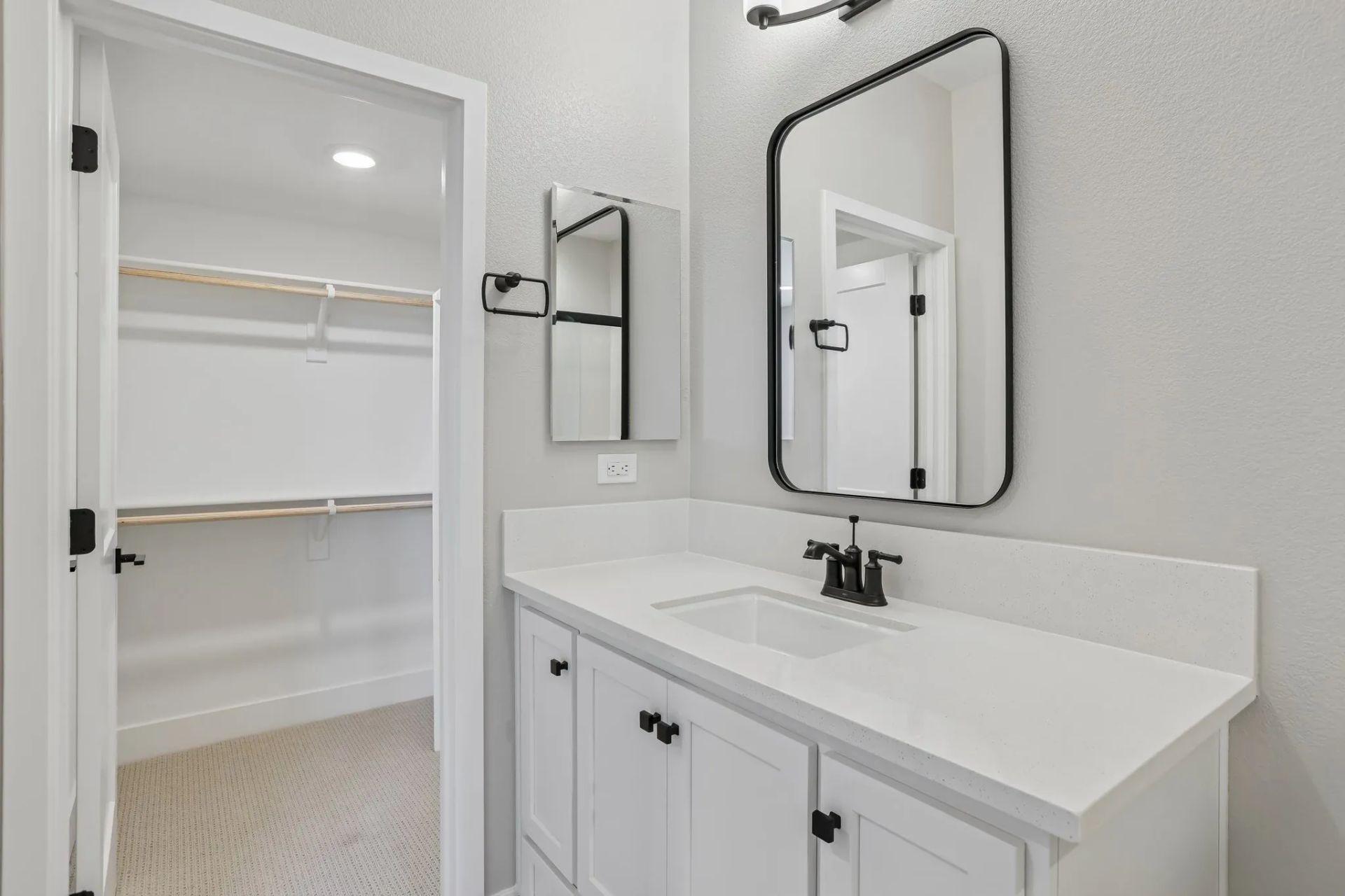 Orchard Grove Homesite 25 Guest Suite Bathroom
