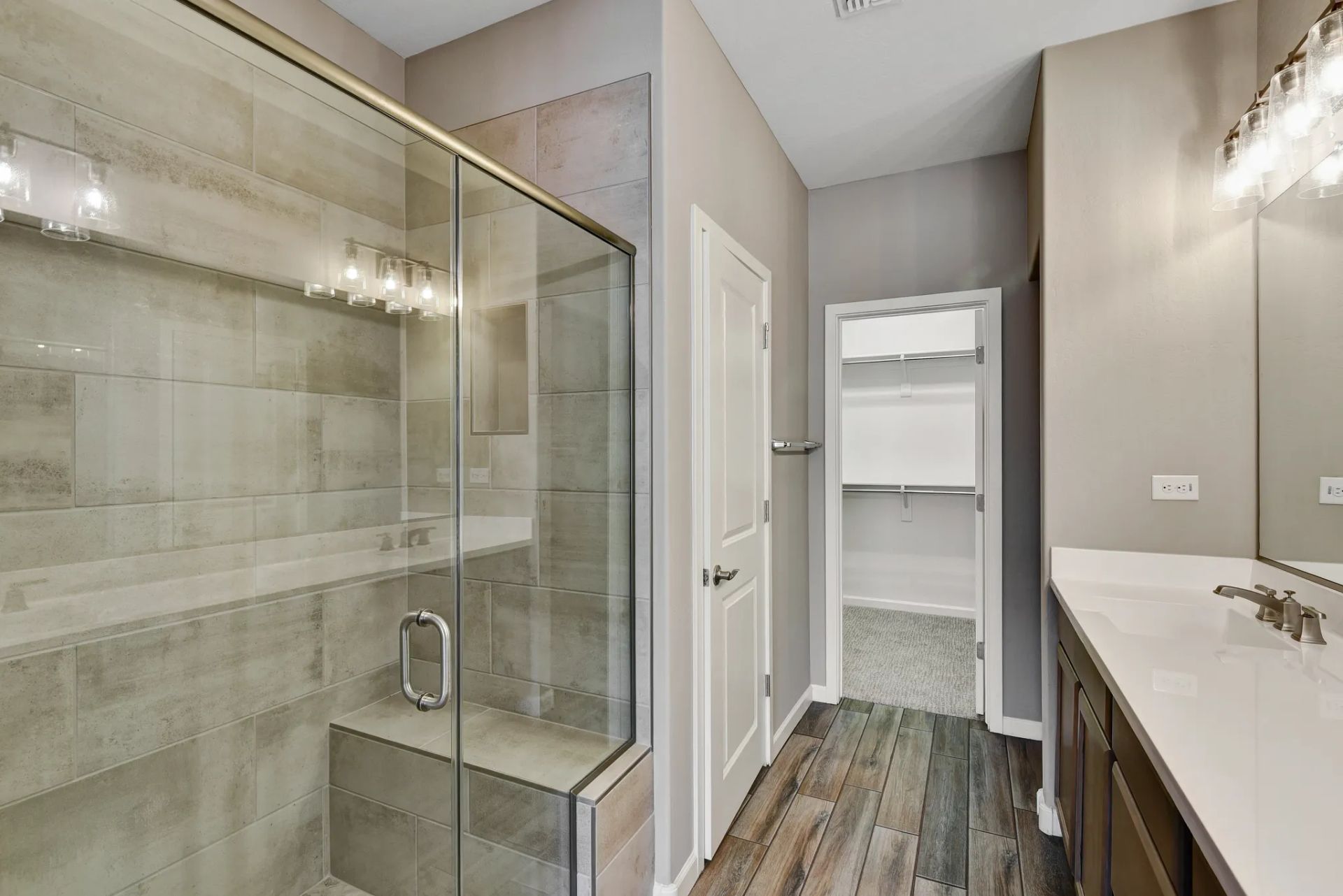Wickenburg Ranch Valletta HS 1848 Primary Bath