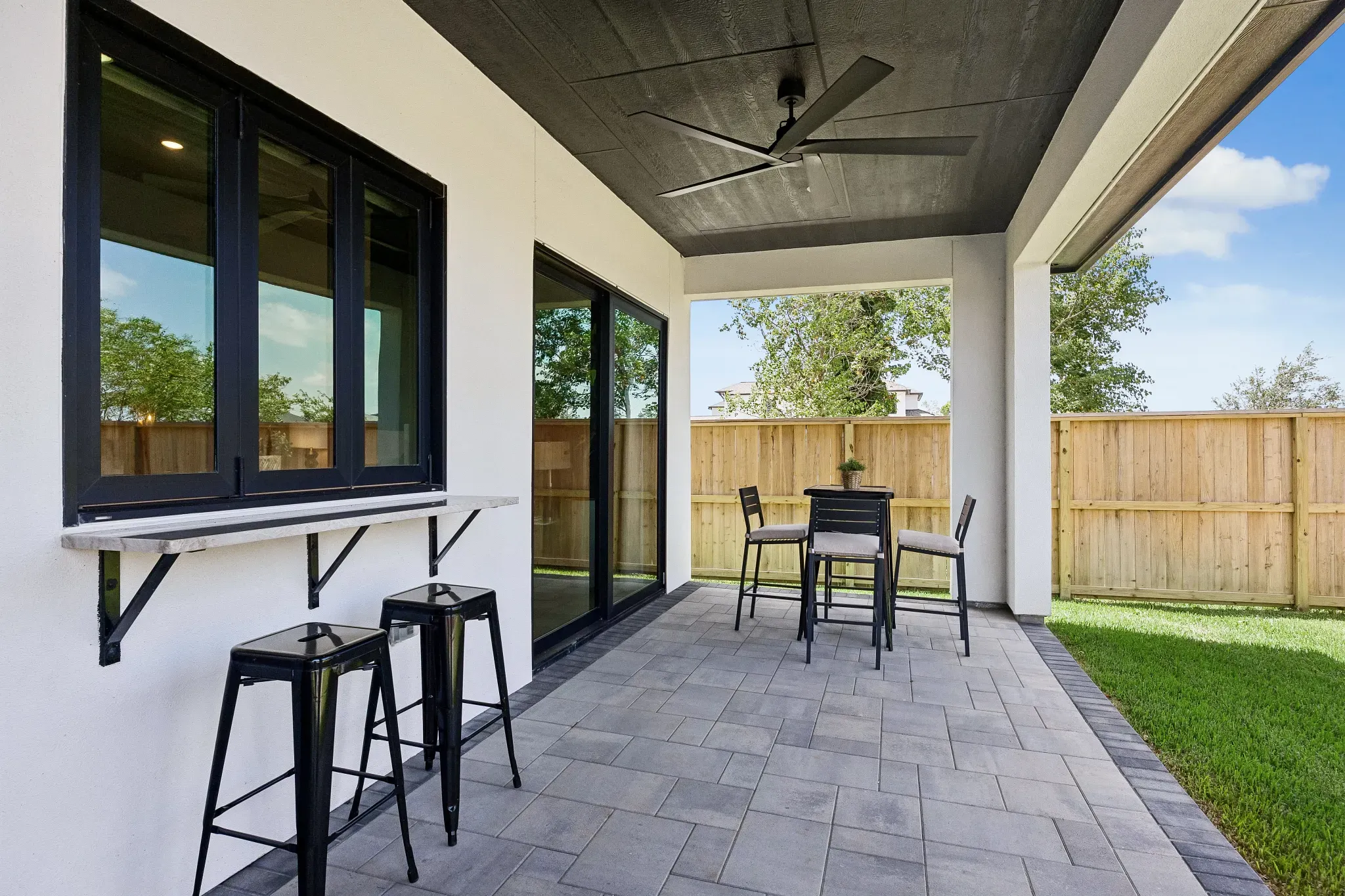 Plan 6029 Outdoor Living - Staged