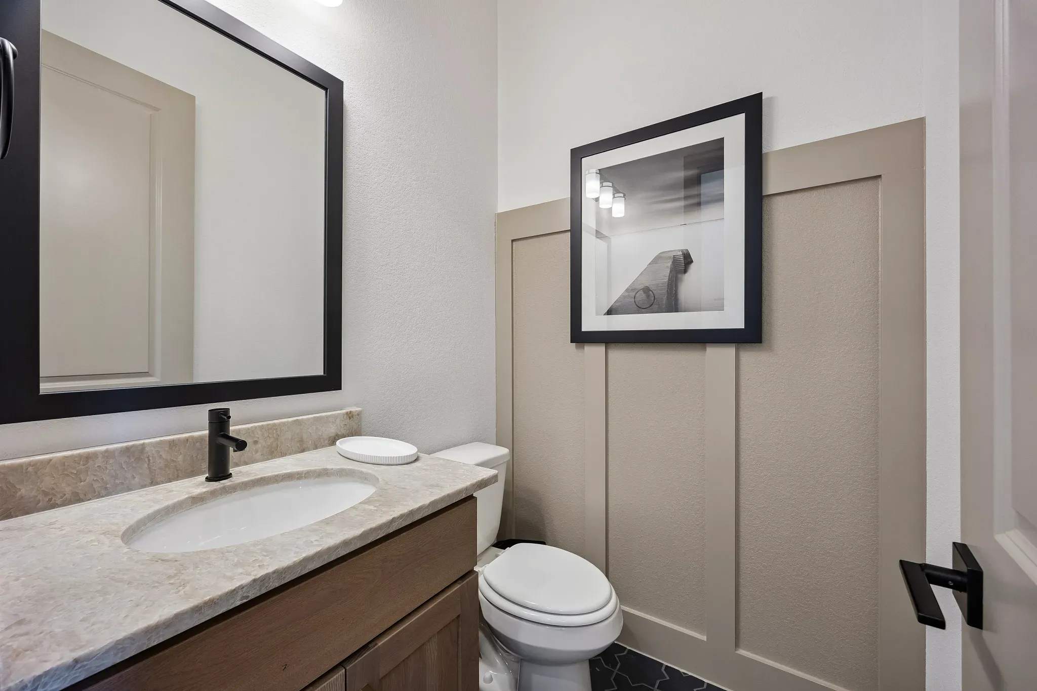 Plan 6029 Powder Room - Staged