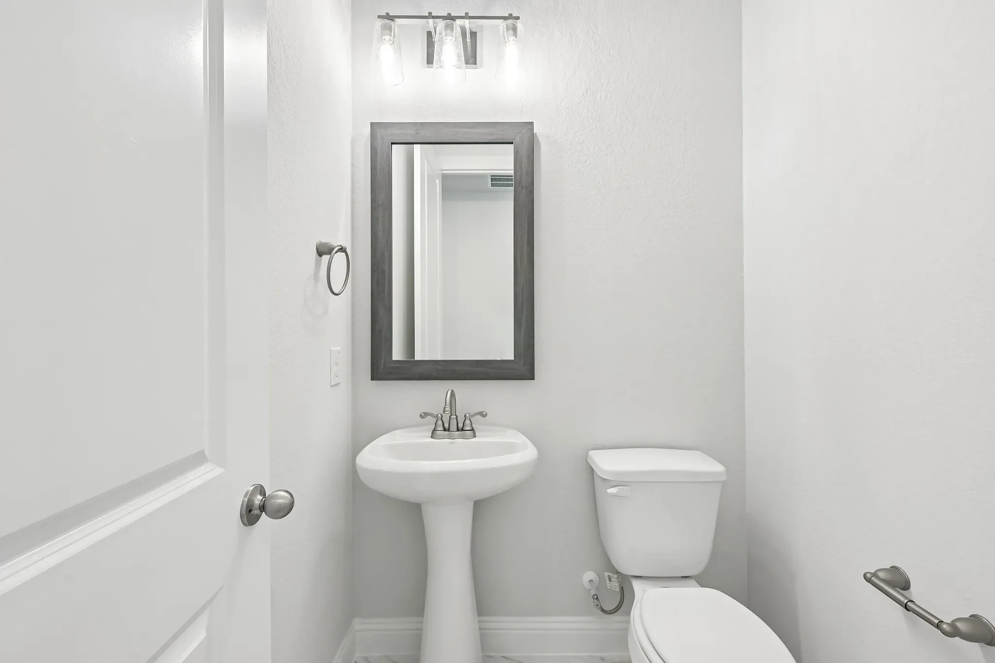 Homesite 5210 Powder Room