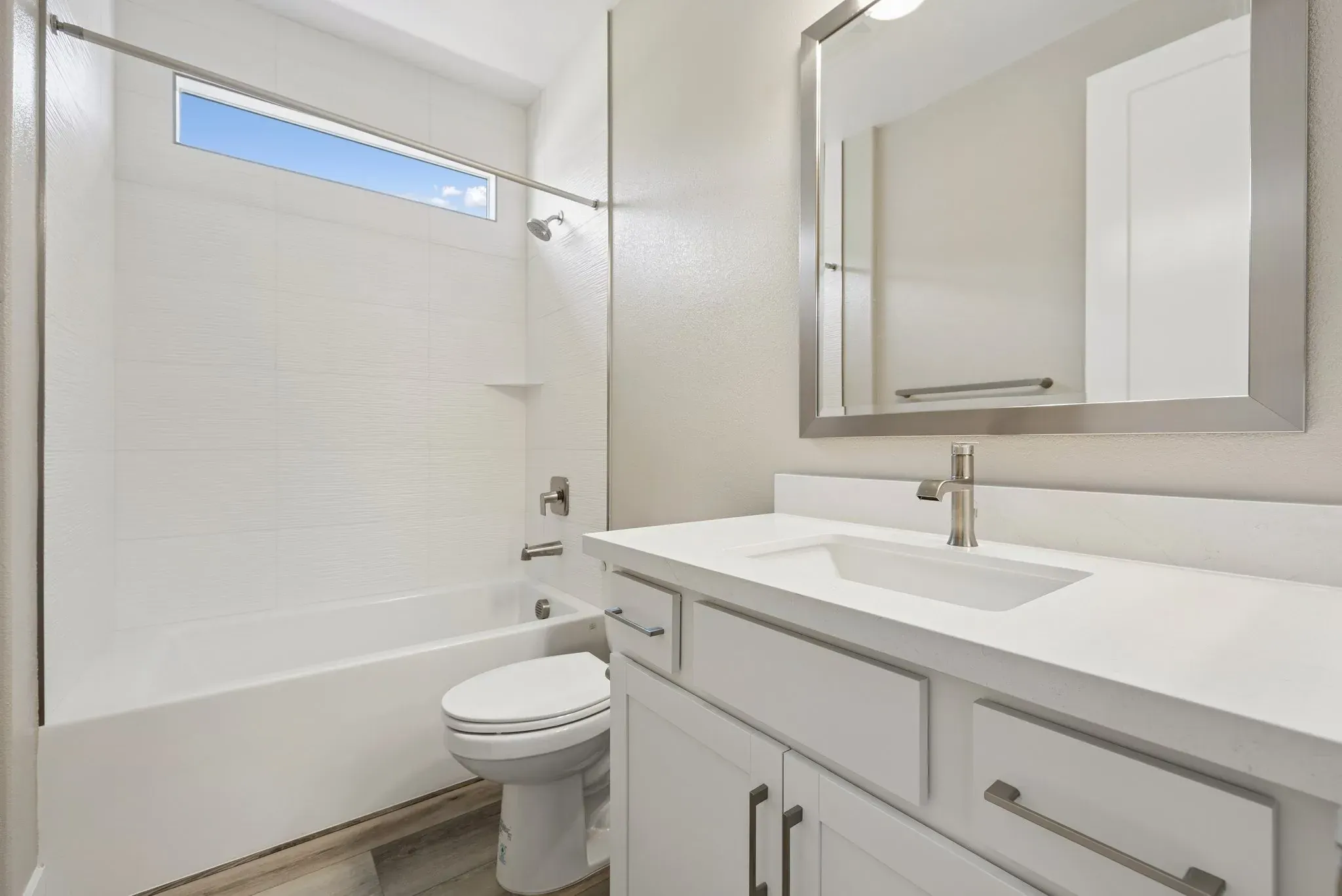 Synergy Guest Bath