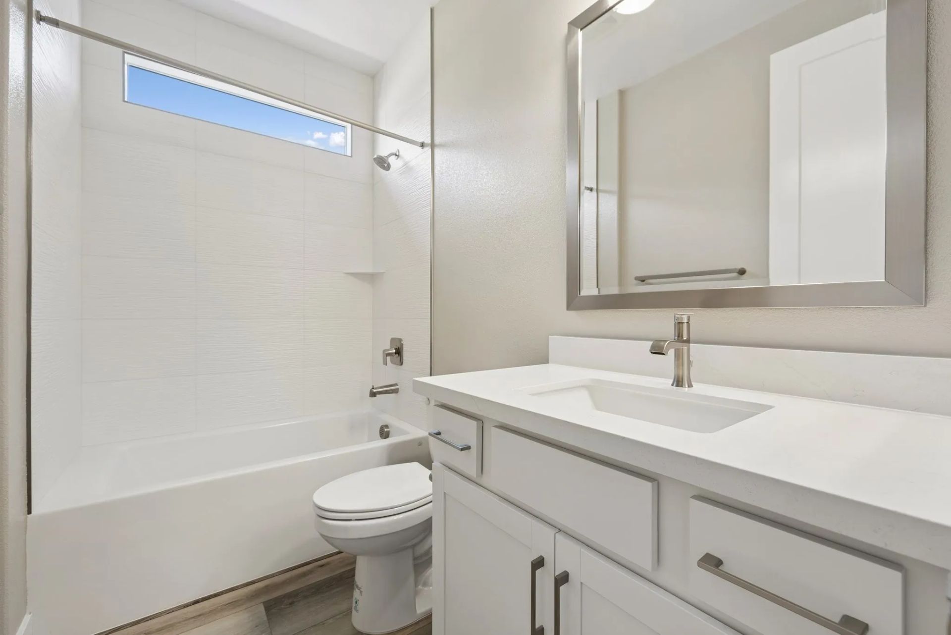 Synergy Guest Bath